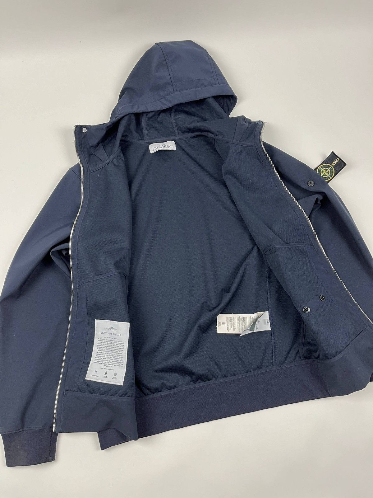 Stone Island Stone Island Light Soft Shell R Jacket Navy Hooded Zip Size US M / EU 48-50 / 2 - 9 Thumbnail