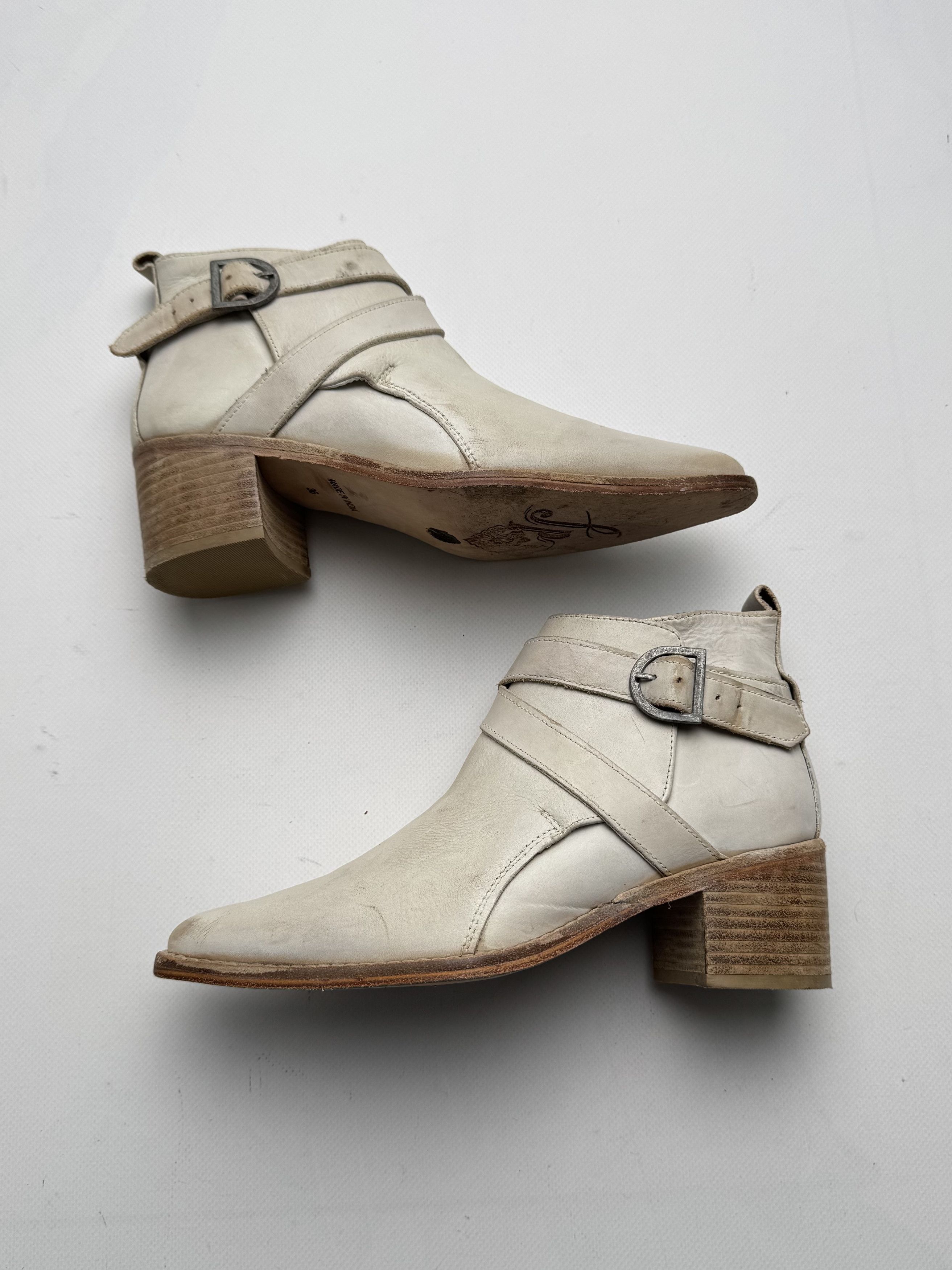 Vintage Leather Ankle Boots Buckle Strap Block Heel Casual E2 Size US 6 / IT 36 - 1 Thumbnail