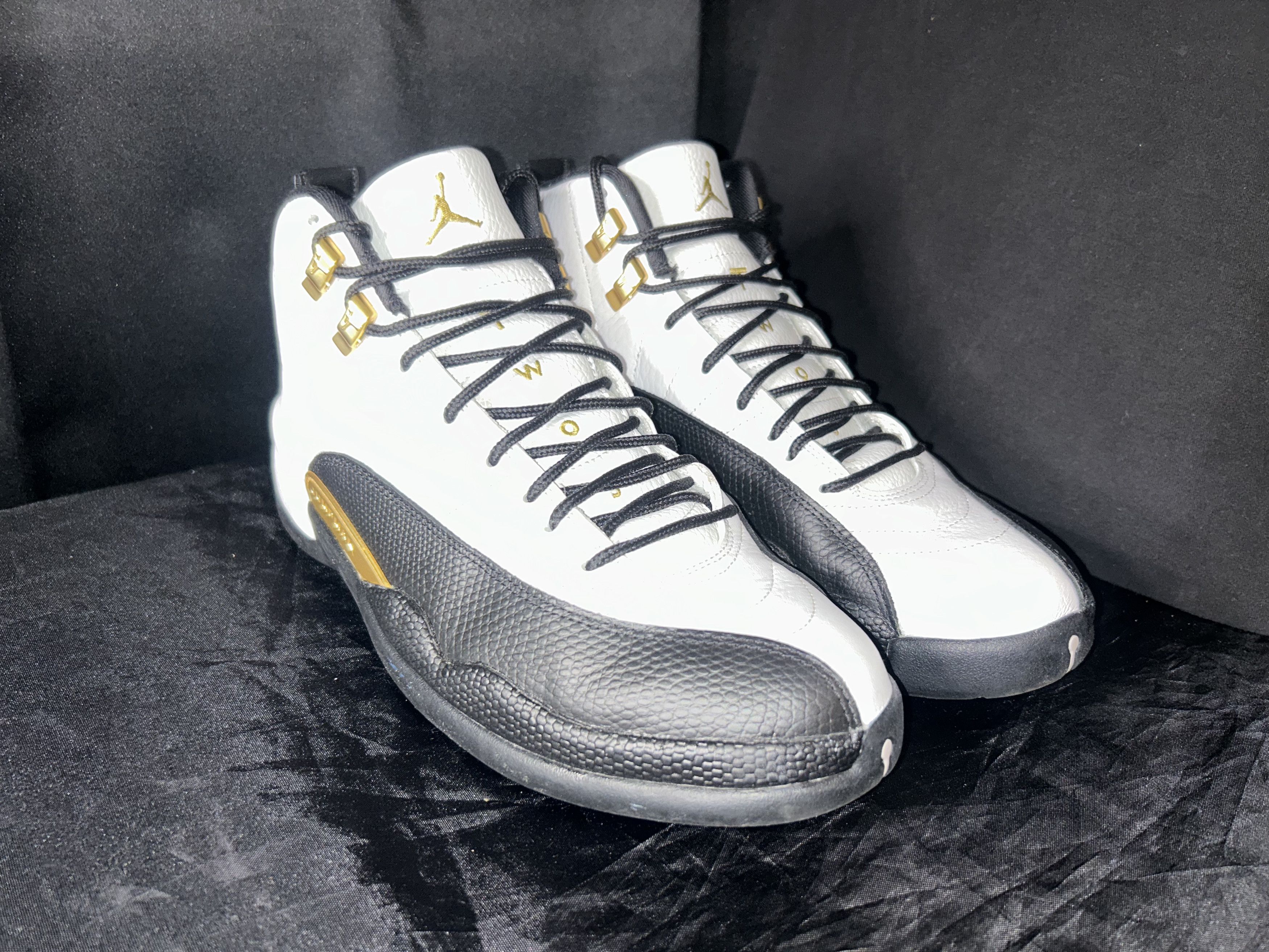 Nike Air Jordan 12 Retro "Royalty" Size US 10 / EU 43 - 1 Thumbnail
