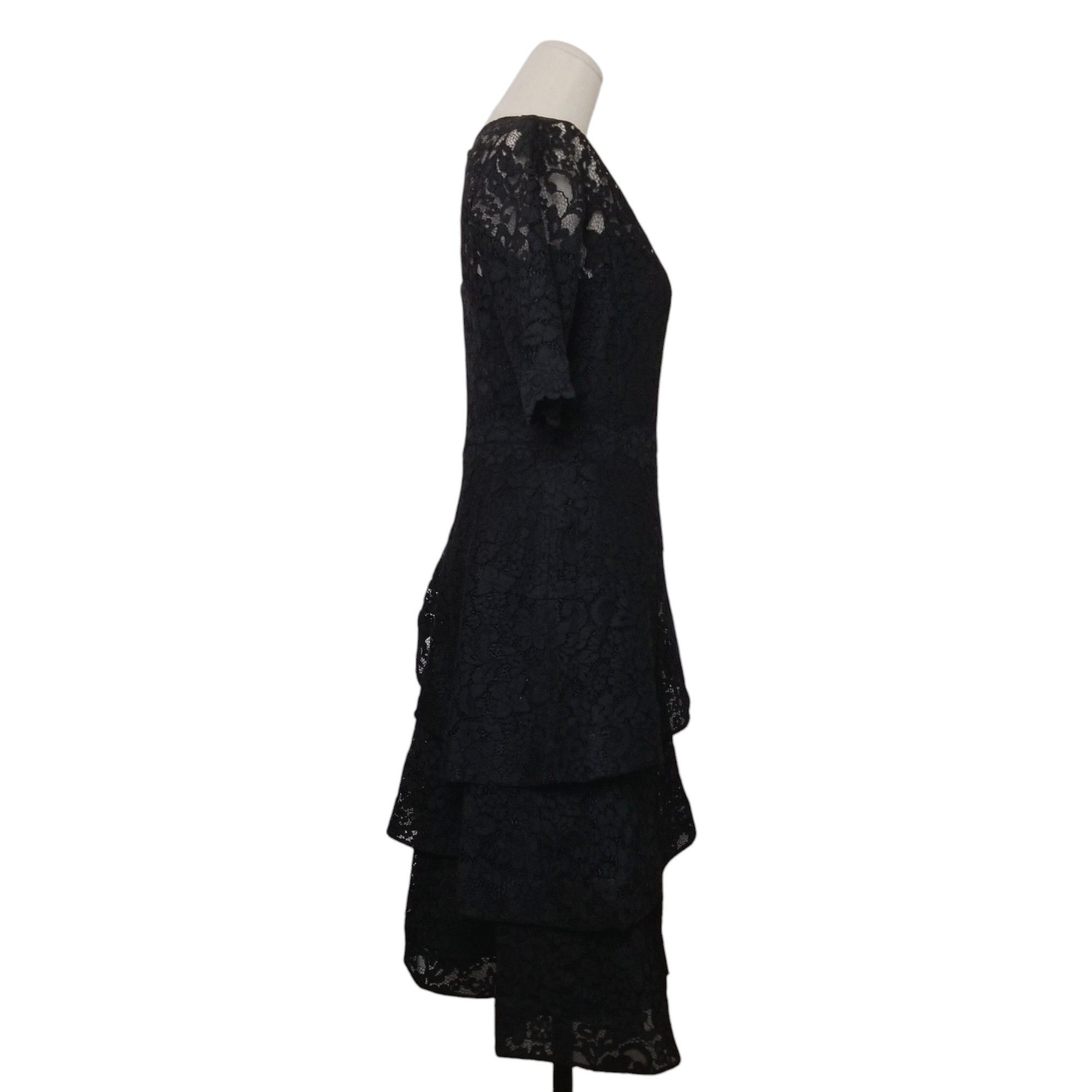 Other Teri Jon by Rickie Freeman Lace Tiered Cocktail Dress Size S / US 4 / IT 40 - 6 Thumbnail