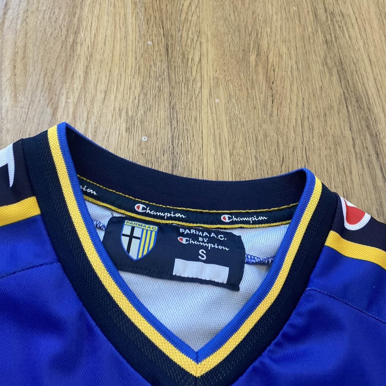 Champion 2001-02 Nakata Parma Champion Joy Parmalat Football Shirt Size US S / EU 44-46 / 1 - 5 Thumbnail