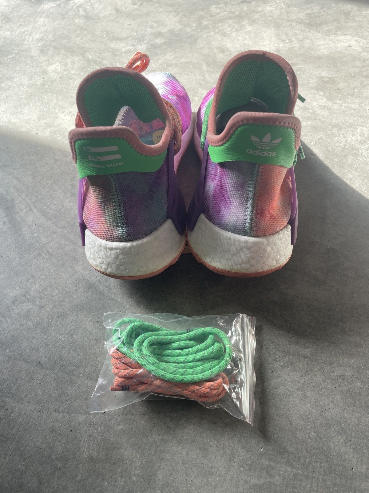 Adidas × Pharrell Adidas x Humanrace Holi NMD Size US 9.5 / EU 42-43 - 4 Thumbnail