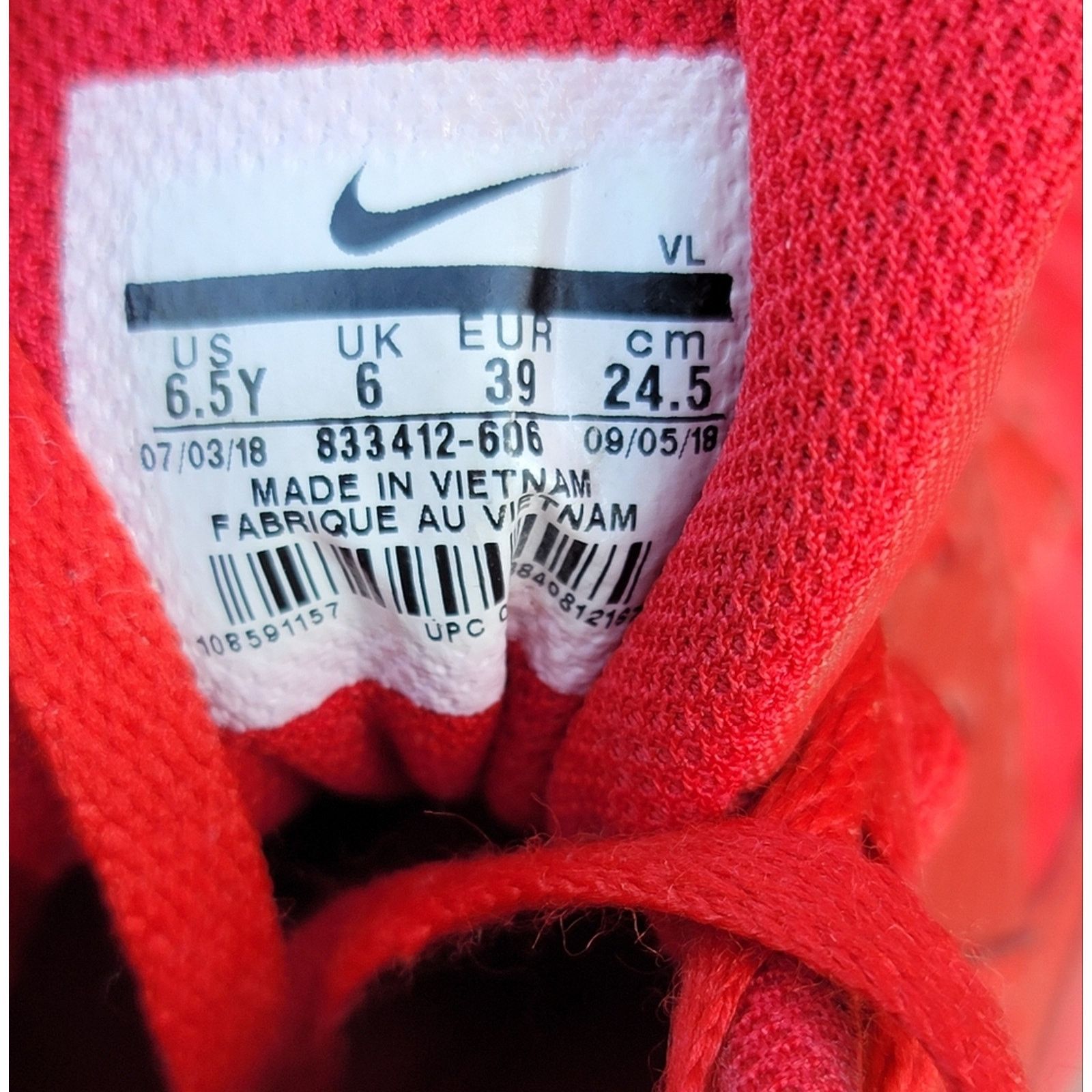 Nike Nike Air Max 90 Triple Red Running Trainer Shoes Size US 6.5 / EU 39-40 - 4 Thumbnail