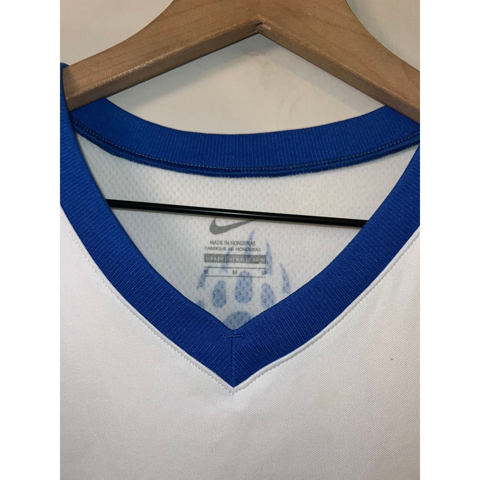 Nike Cherry Creek Jersey Y2K Nike #30 White Basketball Jersey M Size US M / EU 48-50 / 2 - 6 Thumbnail