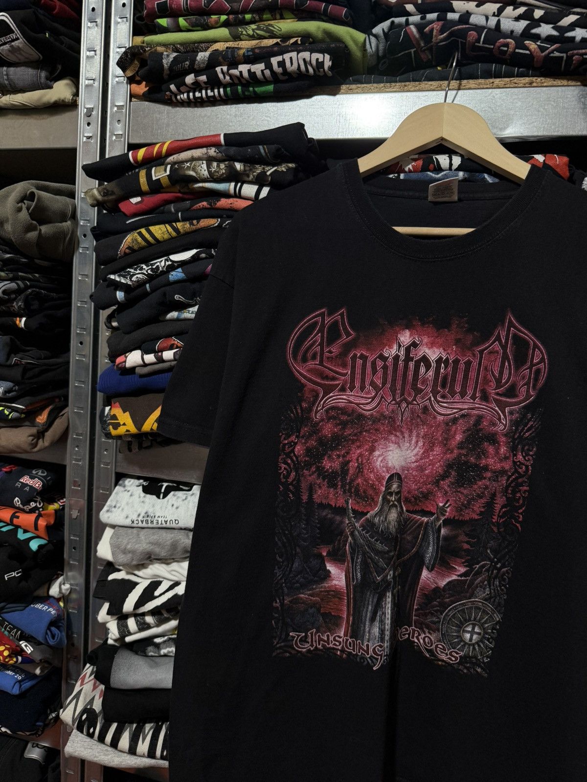 Band Tees Vintage 2012 ENSIFERUM Unsung Heroes Folk Rock Metal T-Shirt Size US XL / EU 56 / 4 - 3 Thumbnail