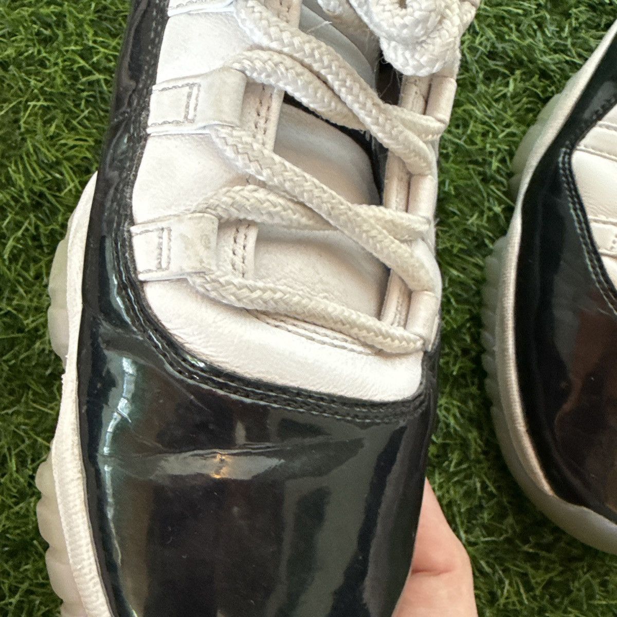 Jordan Brand Air Jordan 11 Retro Low ‘Emerald’ Size US 11 / EU 44 - 7 Thumbnail