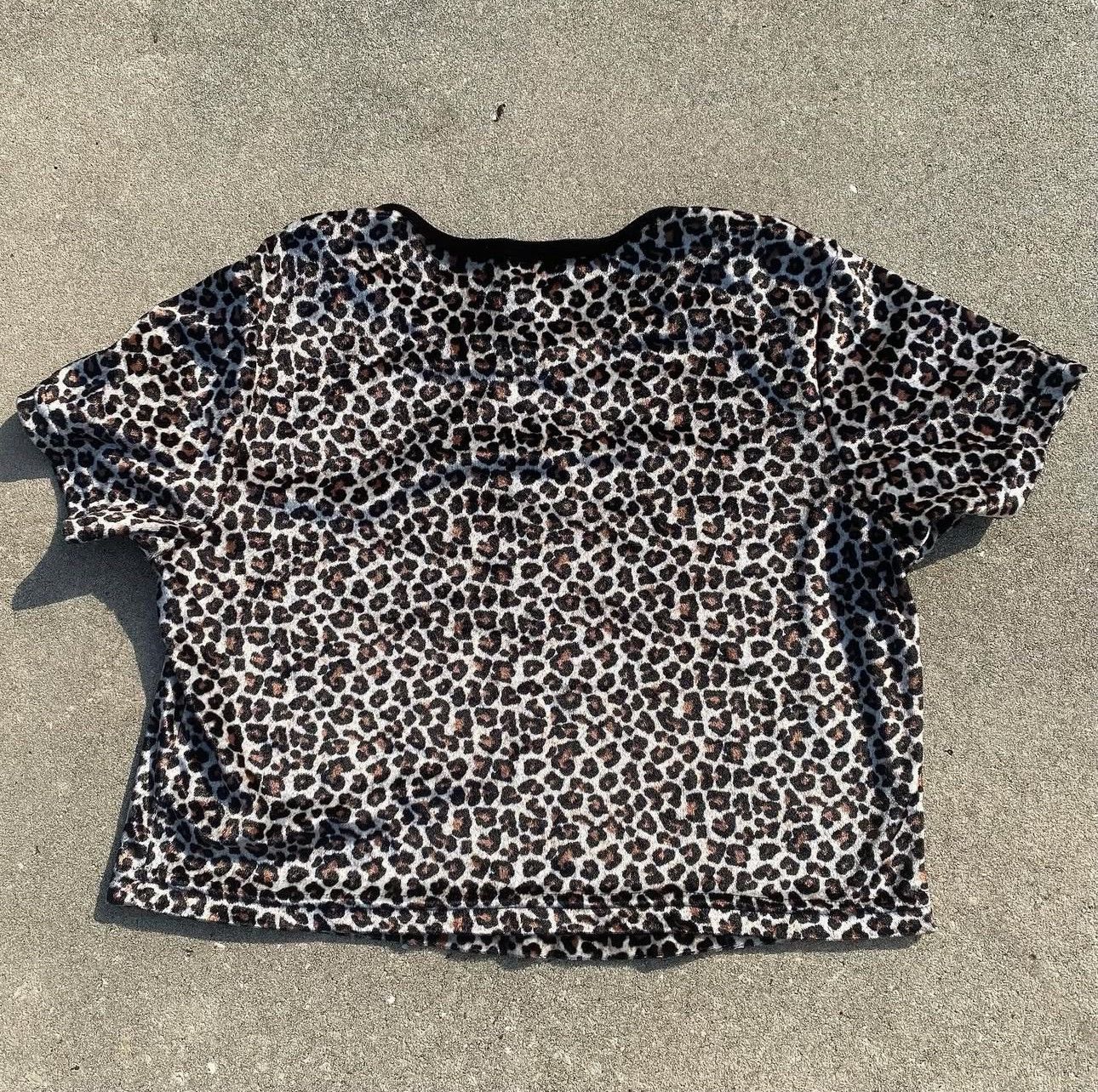 Vintage Vintage Softwear San Francisco Velour Leopard Crop Top Size M / US 6-8 / IT 42-44 - 4 Thumbnail