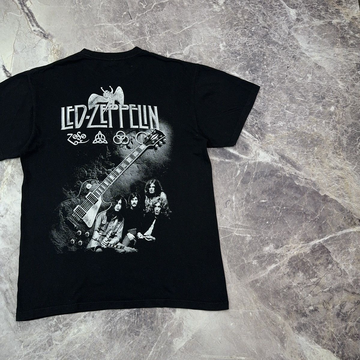 Band Tees × Led Zeppelin Vintage 00s Led Zeppelin T shirt Big Logo Zoso Rock Merch M Size US M / EU 48-50 / 2 - 14 Thumbnail