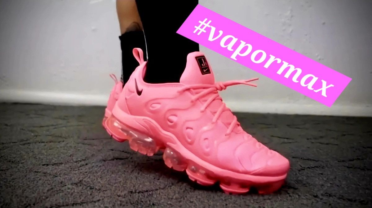 image of Nike Air Max Vapormax Plus Pink Bubble Gum Women Sneakers (Size 8.5)