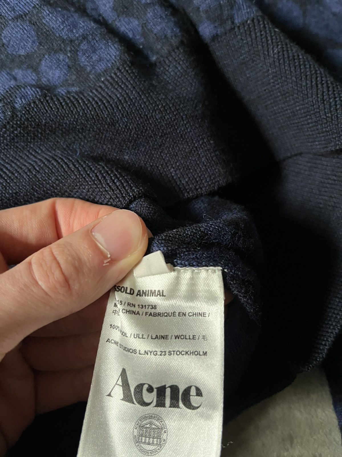 Acne Studios Acne Studios Clissold Animal print sweater wool Size US L / EU 52-54 / 3 - 8 Thumbnail