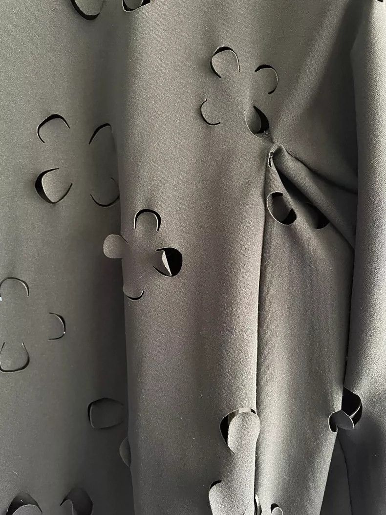 Comme des Garcons Comme Des Garcons Cutout top Size S / US 4 / IT 40 - 3 Thumbnail