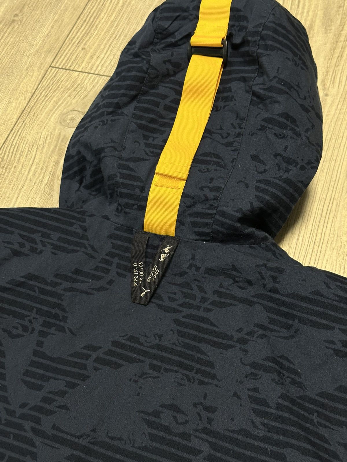 Puma × Red Bull Puma Red Bull Racing Jacket Y2K Size US M / EU 48-50 / 2 - 9 Thumbnail
