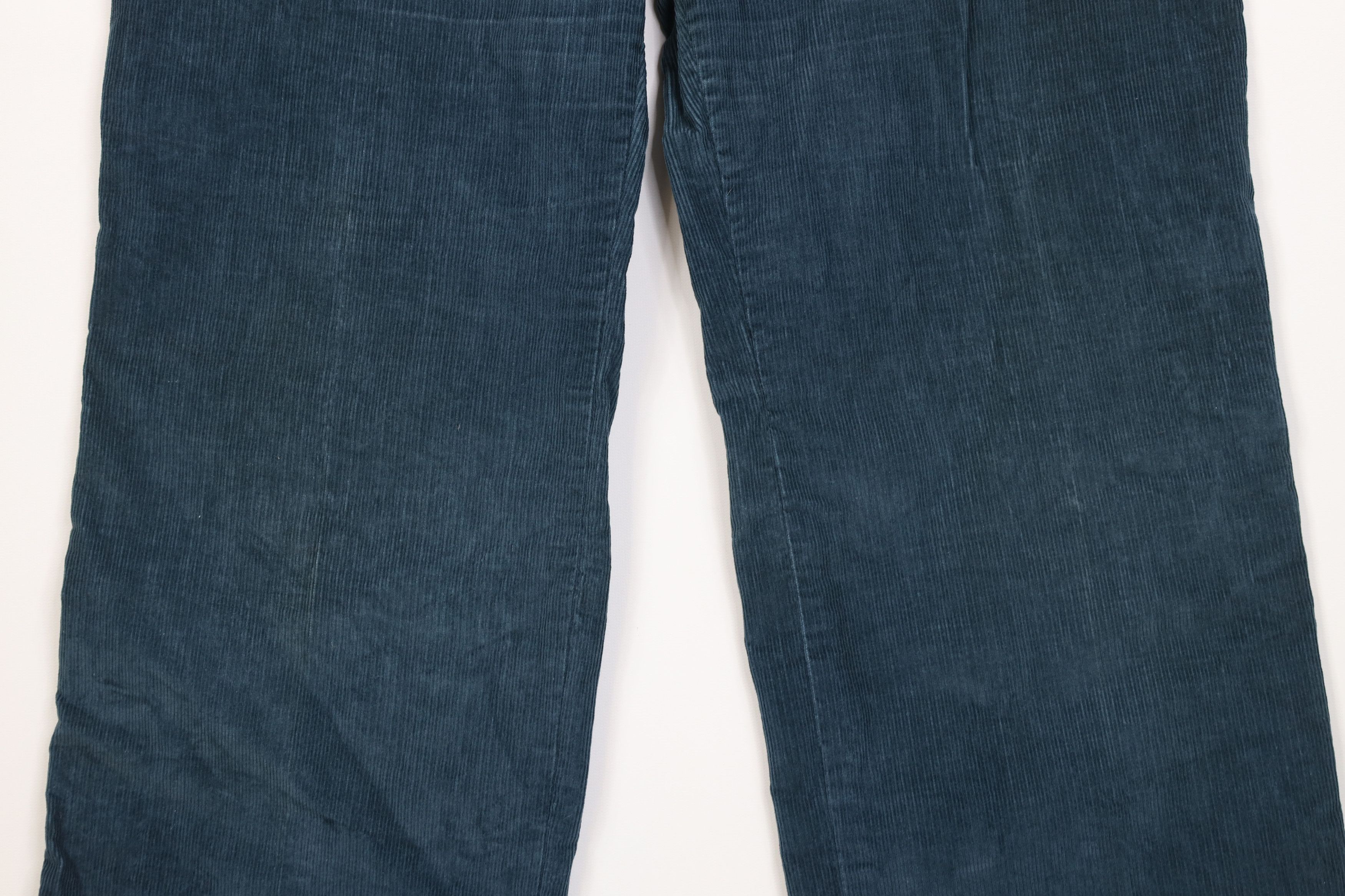 Levi's Vintage 60s 70s Levis Wide Leg Corduroy Pants Green USA Size US 32 / EU 48 - 3 Thumbnail