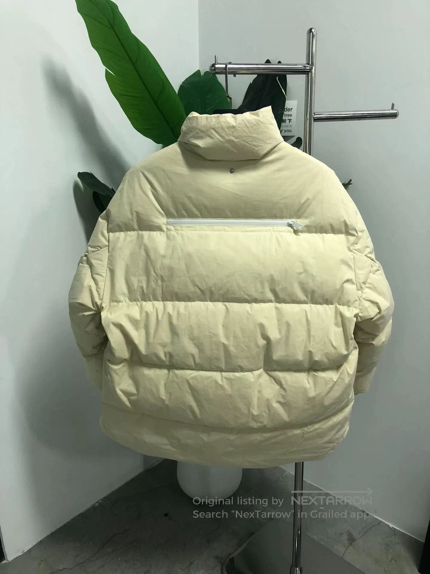 Bottega Veneta yellow oversized Bottega Veneta puffer jacket. Size M / US 6-8 / IT 42-44 - 2 Thumbnail