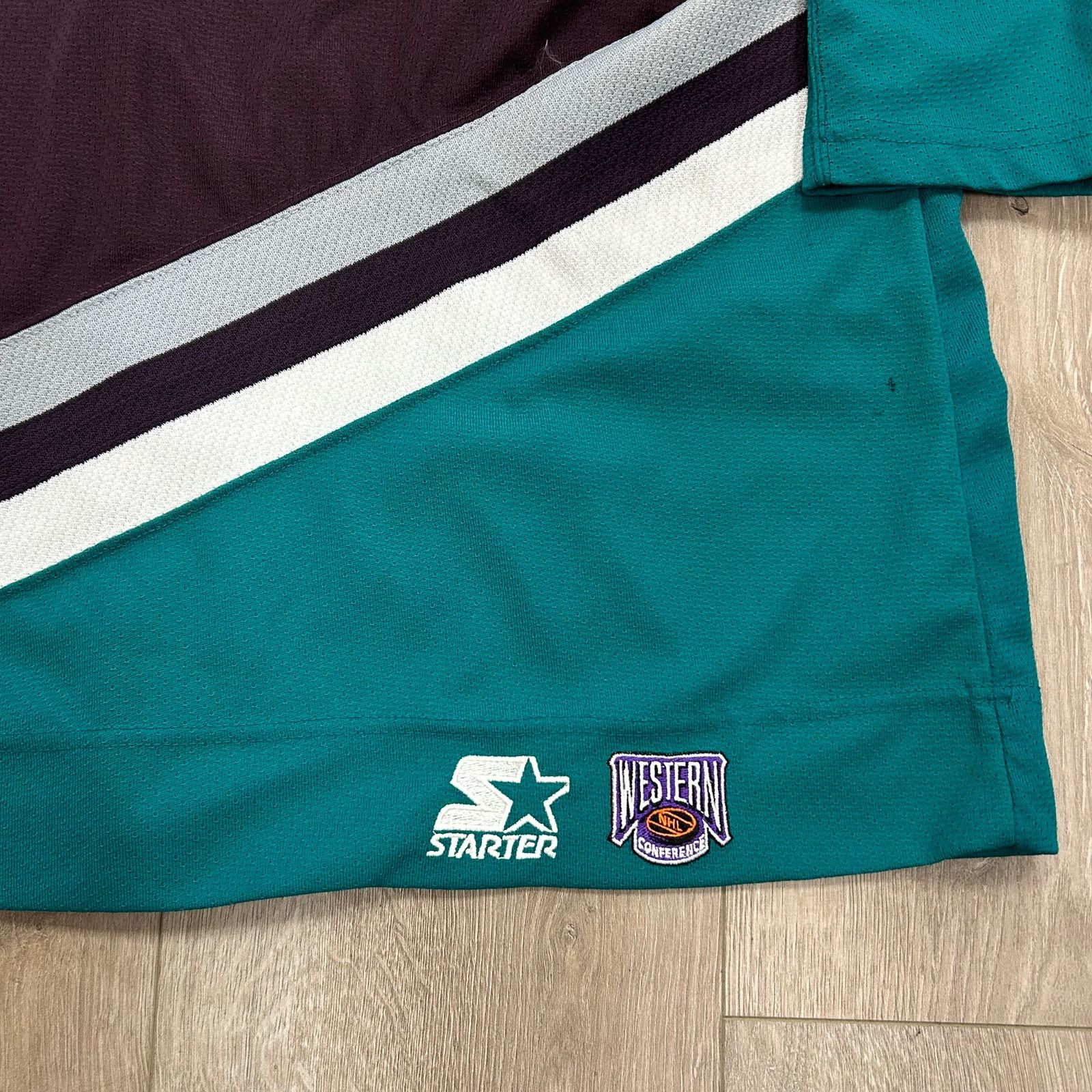 Starter Vintage Starter Anaheim Mighty Ducks Hockey Jersey Size L/XL Size US L / EU 52-54 / 3 - 6 Thumbnail