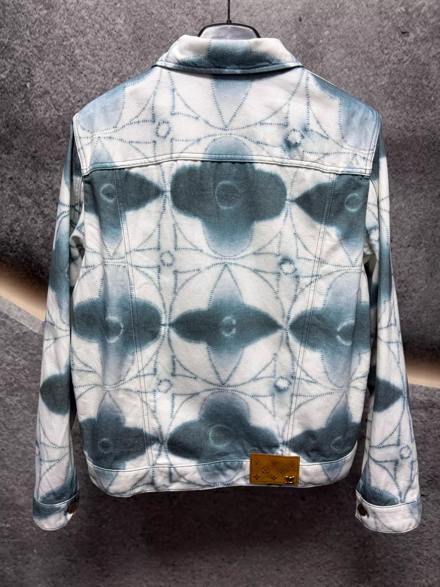 Louis Vuitton LV Denim Jacket 50 France Size US M / EU 48-50 / 2 - 2 Thumbnail