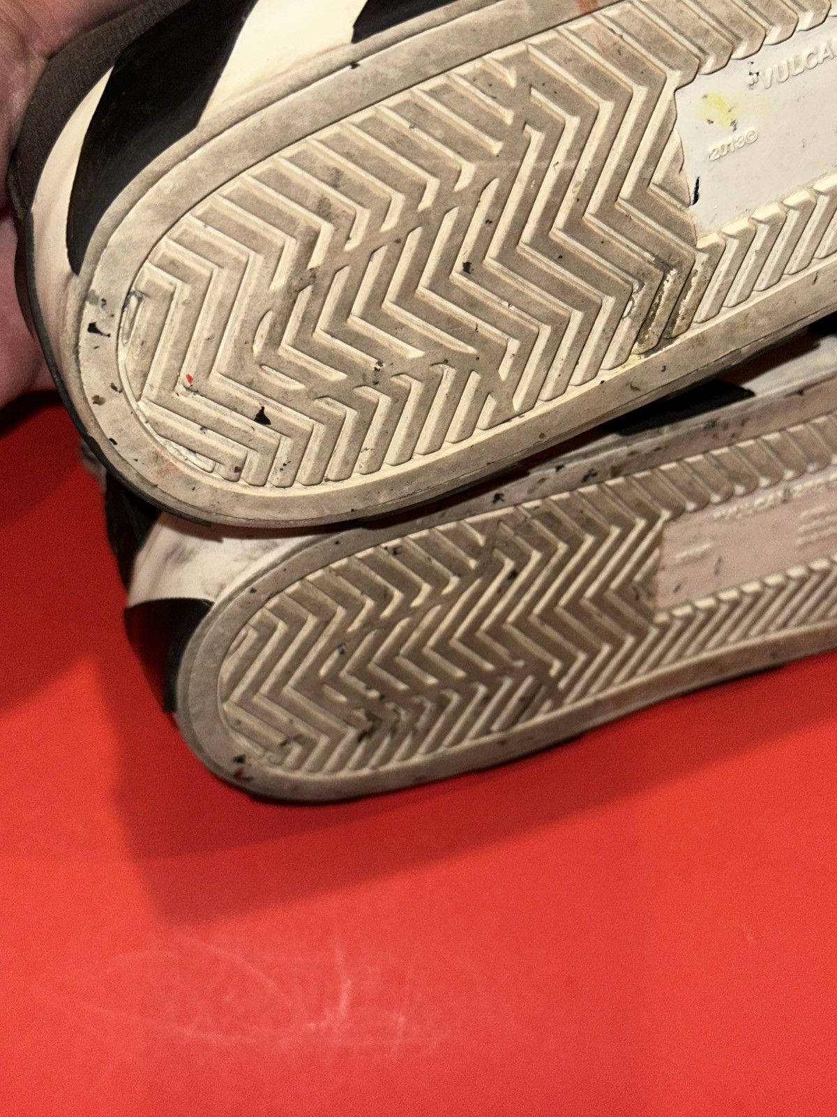 Off-White × Virgil Abloh Off-White Virgil Abloh Mid Top Vulcanized Canvas Sneakers 10 Size US 10 / EU 43 - 8 Thumbnail