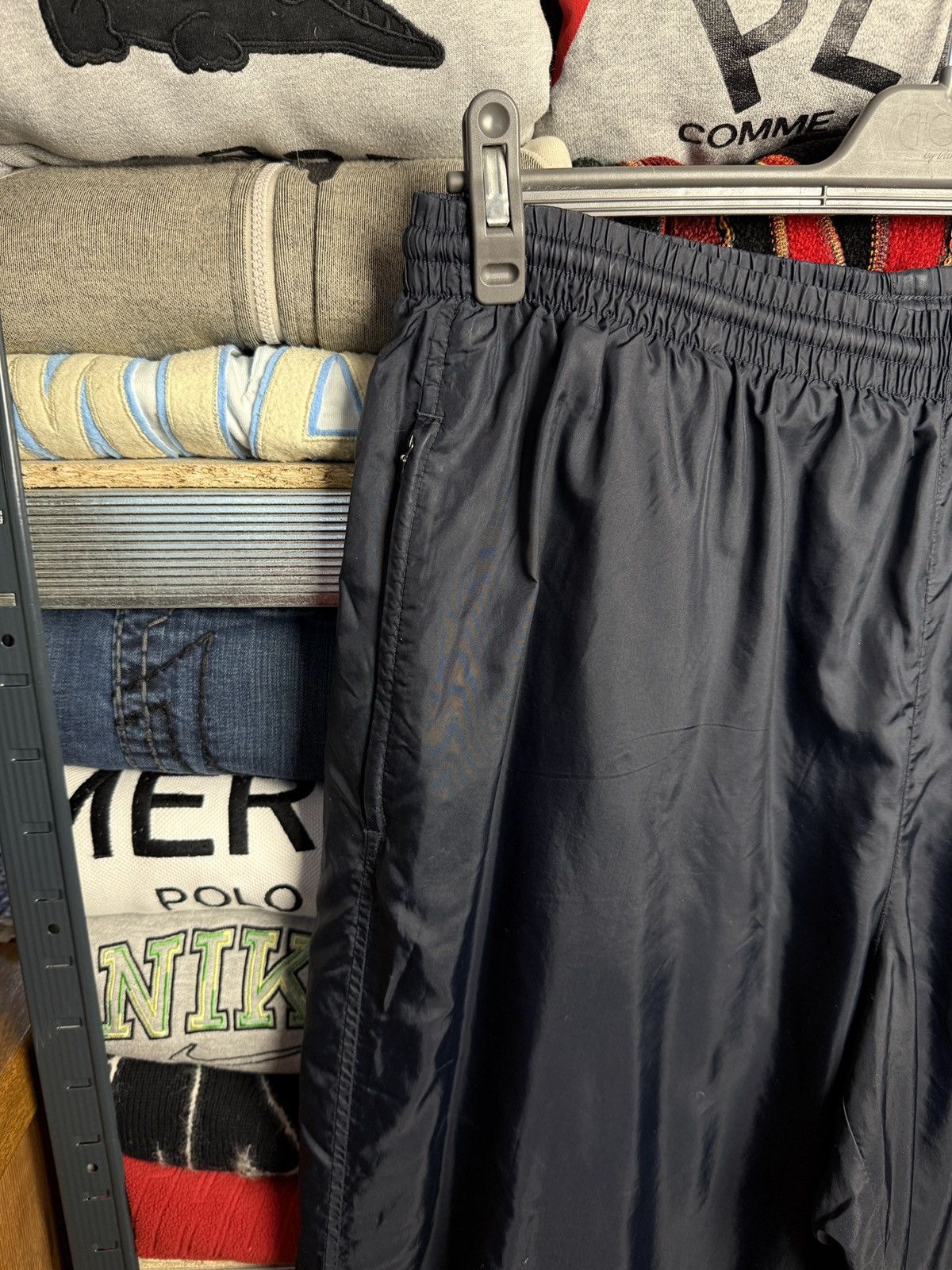 Nike vintage Nike nylon pants streetwear japan Y2K Size US 36 / EU 52 - 4 Thumbnail