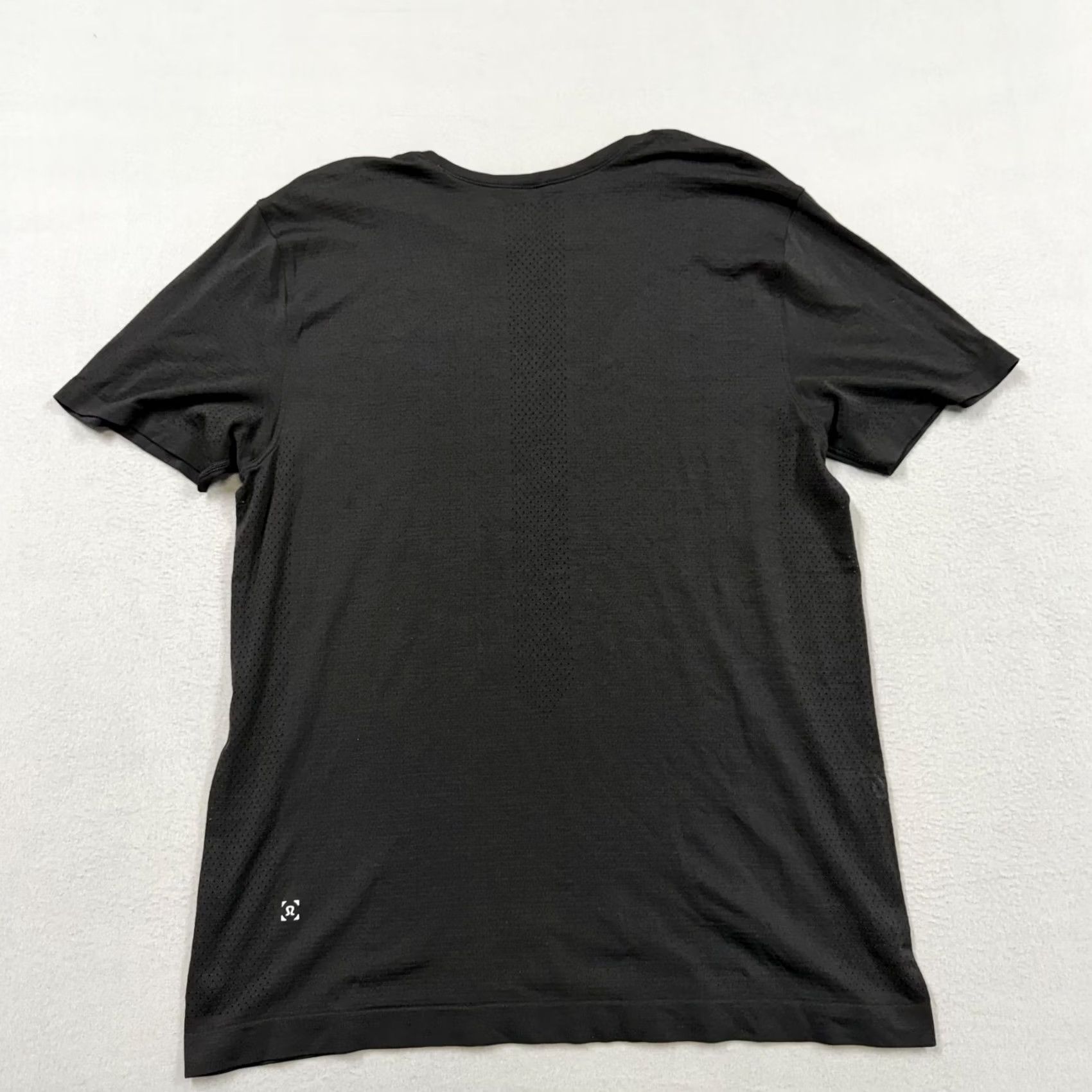 Lululemon Lululemon shirt Mens XL black Seaside Florida performance running stretch gym Shirt Kinder? Size US XL / EU 56 / 4 - 3 Thumbnail