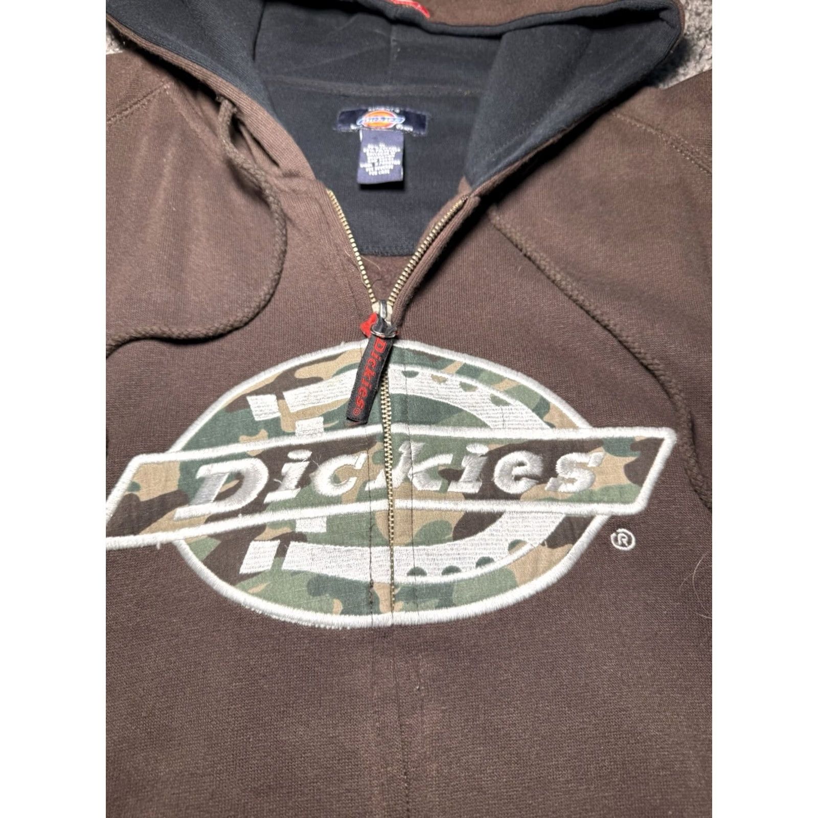 Dickies VINTAGE Dickies Full Zip Hoodie XL Brown Camo Logo Airbrushed Gremlin Cool Mens Hoodie Adult XL Brown Camo Gremlin Logo Zipper Pockets Size US XL / EU 56 / 4 - 6 Thumbnail