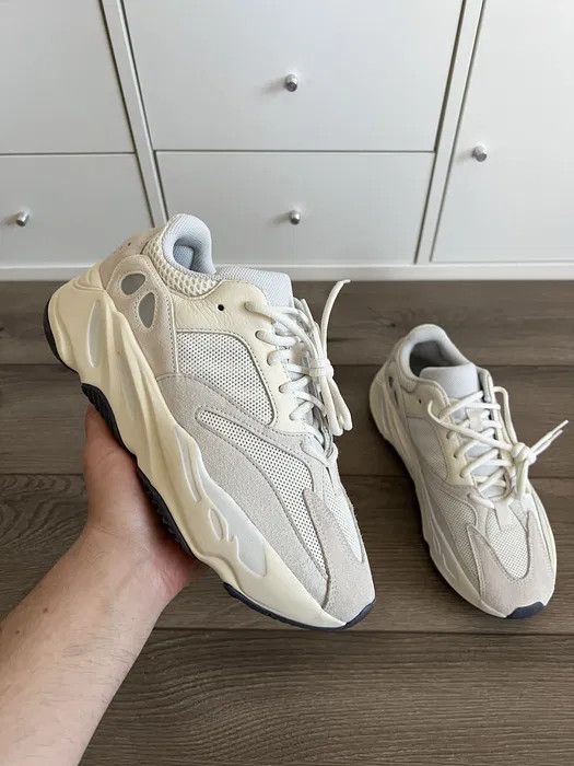 Adidas Kanye West ADIDAS YEEZY BOOST 700 ANALOG US 8 EUR 41 Grailed