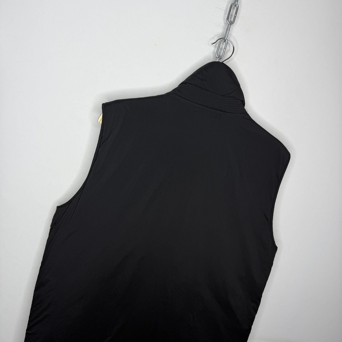 Burberry Mens Burberry Brit Black Vest rare Black Logo Size US L / EU 52-54 / 3 - 13 Thumbnail