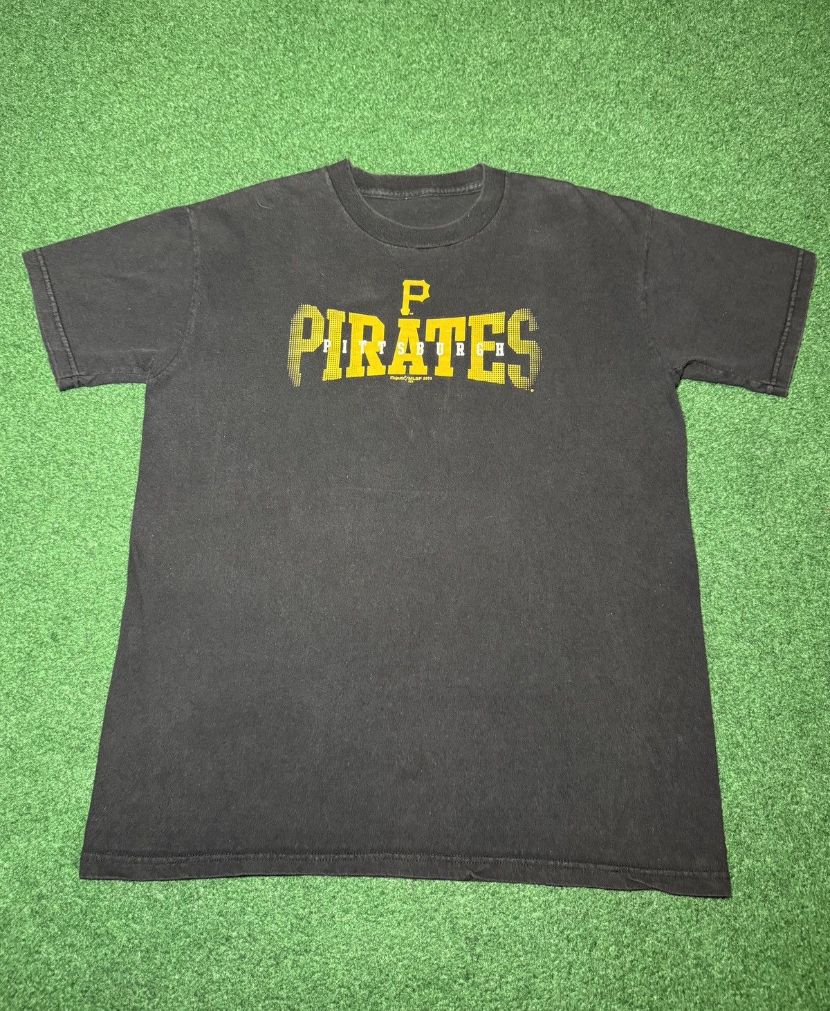 Majestic Pirates Majestic Vintage Y2K MLB Baseball Large T Shirt Size US L / EU 52-54 / 3 - 1 Thumbnail