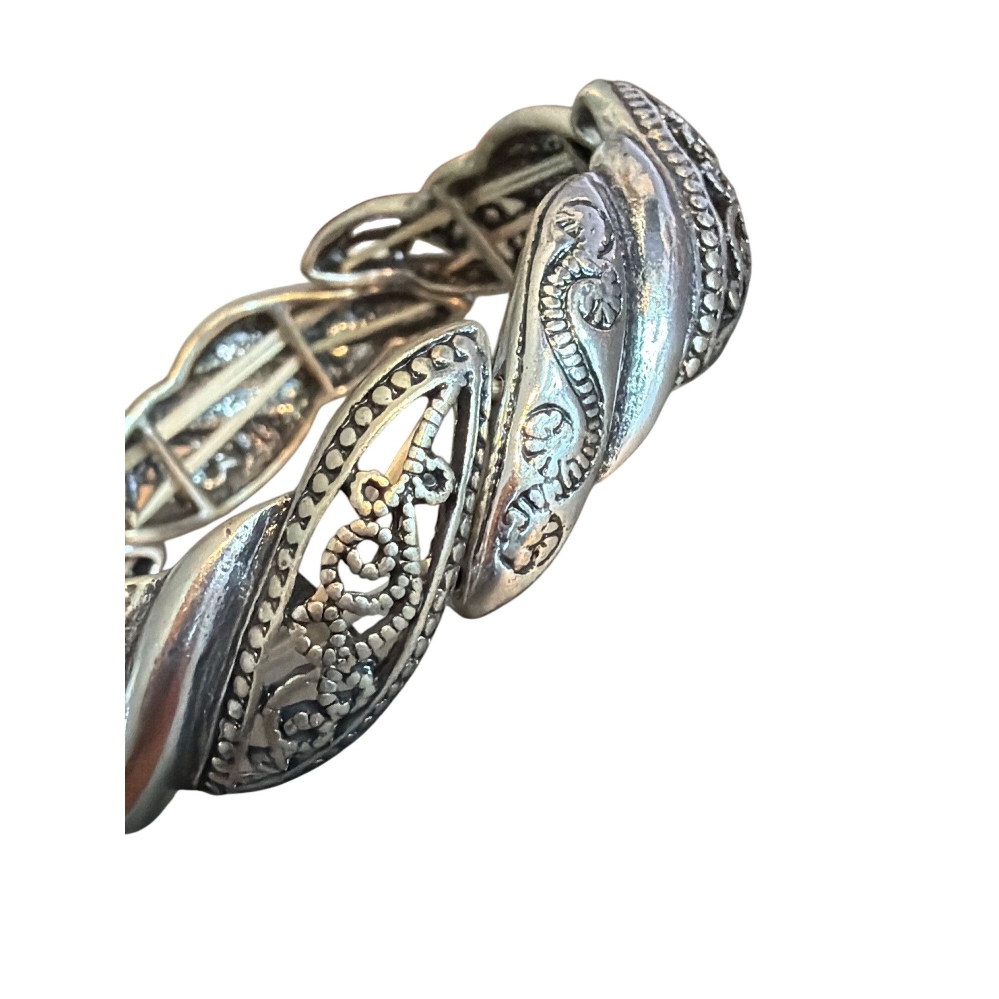 Other Vintage Silver Tone Stretch Bracelet Openwork Filigree Etche Size ONE SIZE - 2 Thumbnail