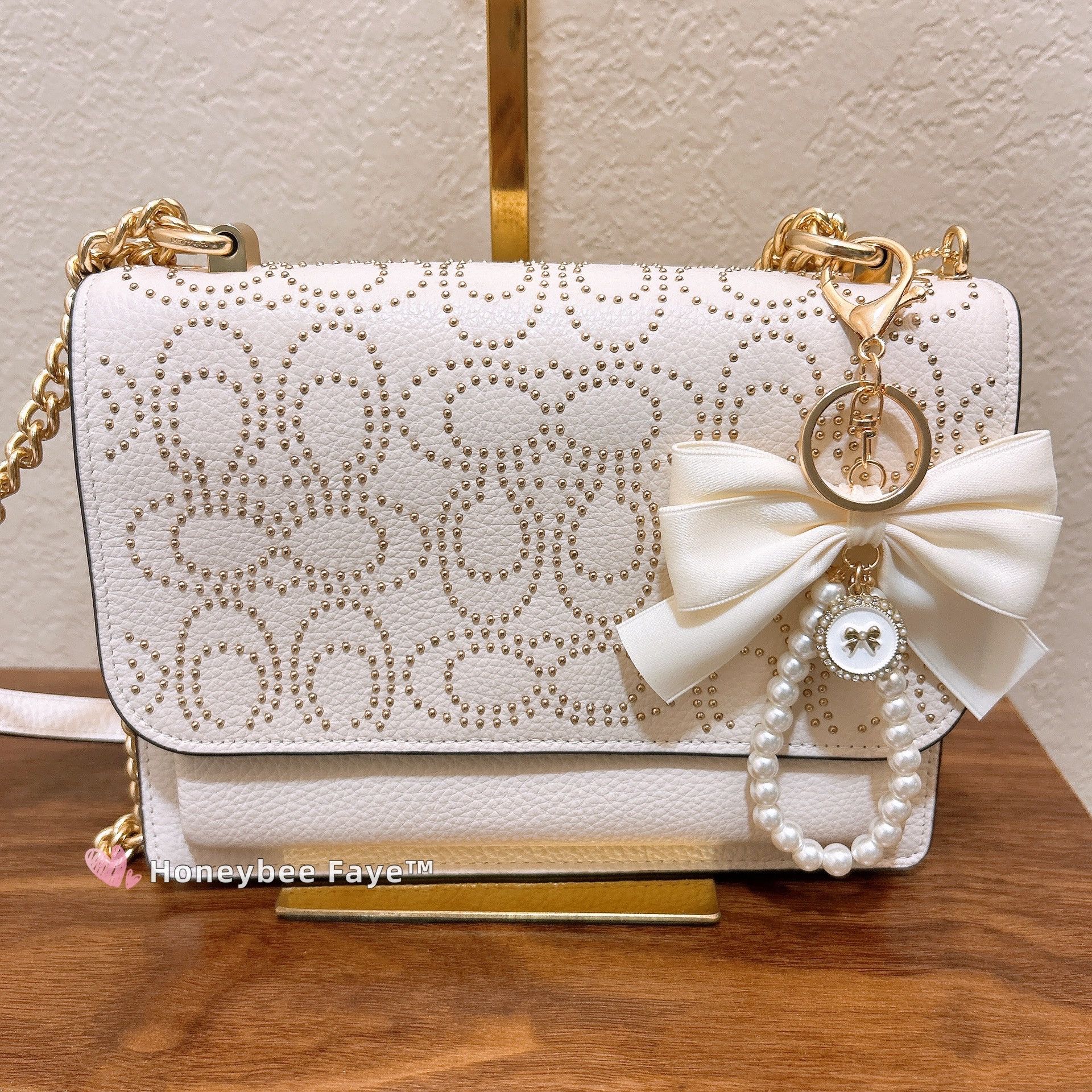 Coach Nwt Coach Klare Crossbody Bag With Signature Rivets CX260 Size ONE SIZE - 1 Thumbnail
