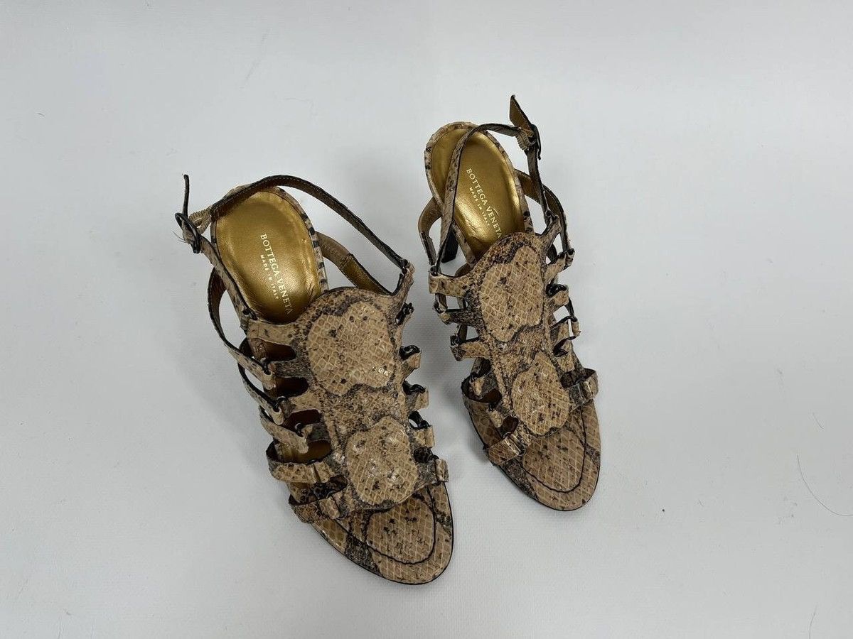 Bottega Veneta Authentic Bottega Veneta Python Snakeskin Cage Shoes Size 39 Size US 9 / IT 39 - 5 Thumbnail