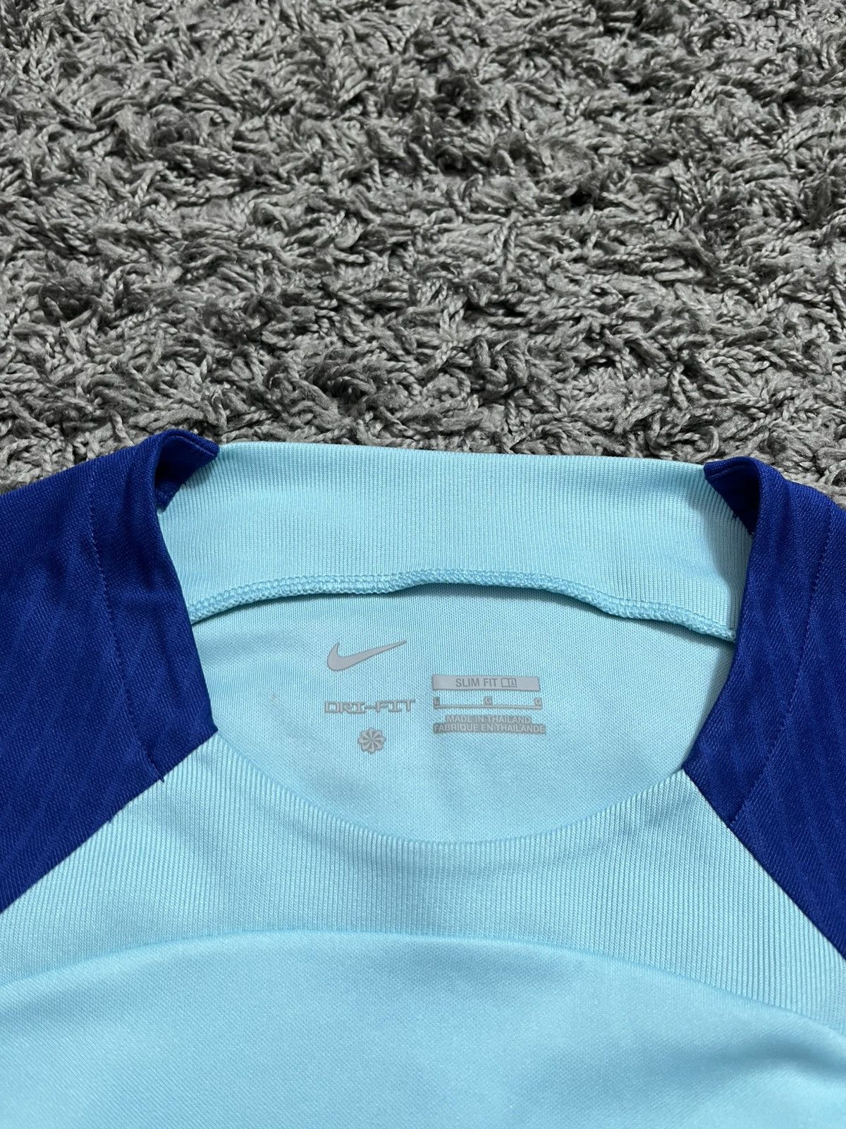 Nike NIKE ATLETICO MADRID 2022/23 TRAINING SOCCER JERSEY FOOTBALL Size US L / EU 52-54 / 3 - 2 Thumbnail