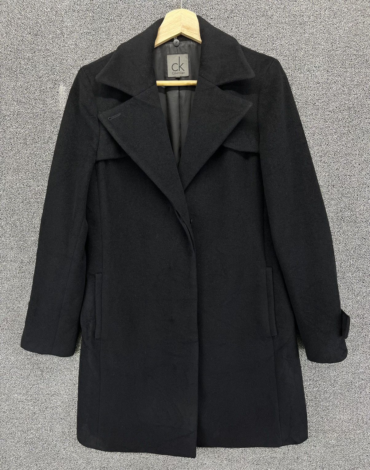 Calvin Klein Vintage Calvin Klein Black Wool Coats Jacket Size M / US 6-8 / IT 42-44 - 2 Thumbnail