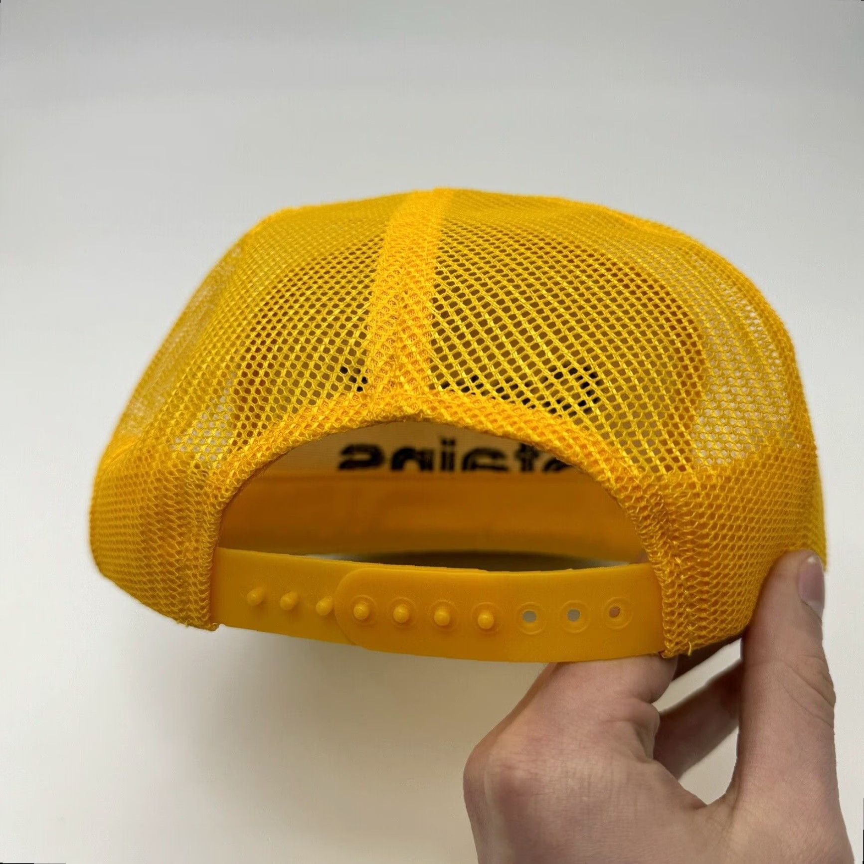 Etro VINTAGE Starline 80s Corduroy Trucker Hat Adjustable Snapback Yellow Retro Casual Mens Size ONE SIZE - 4 Thumbnail