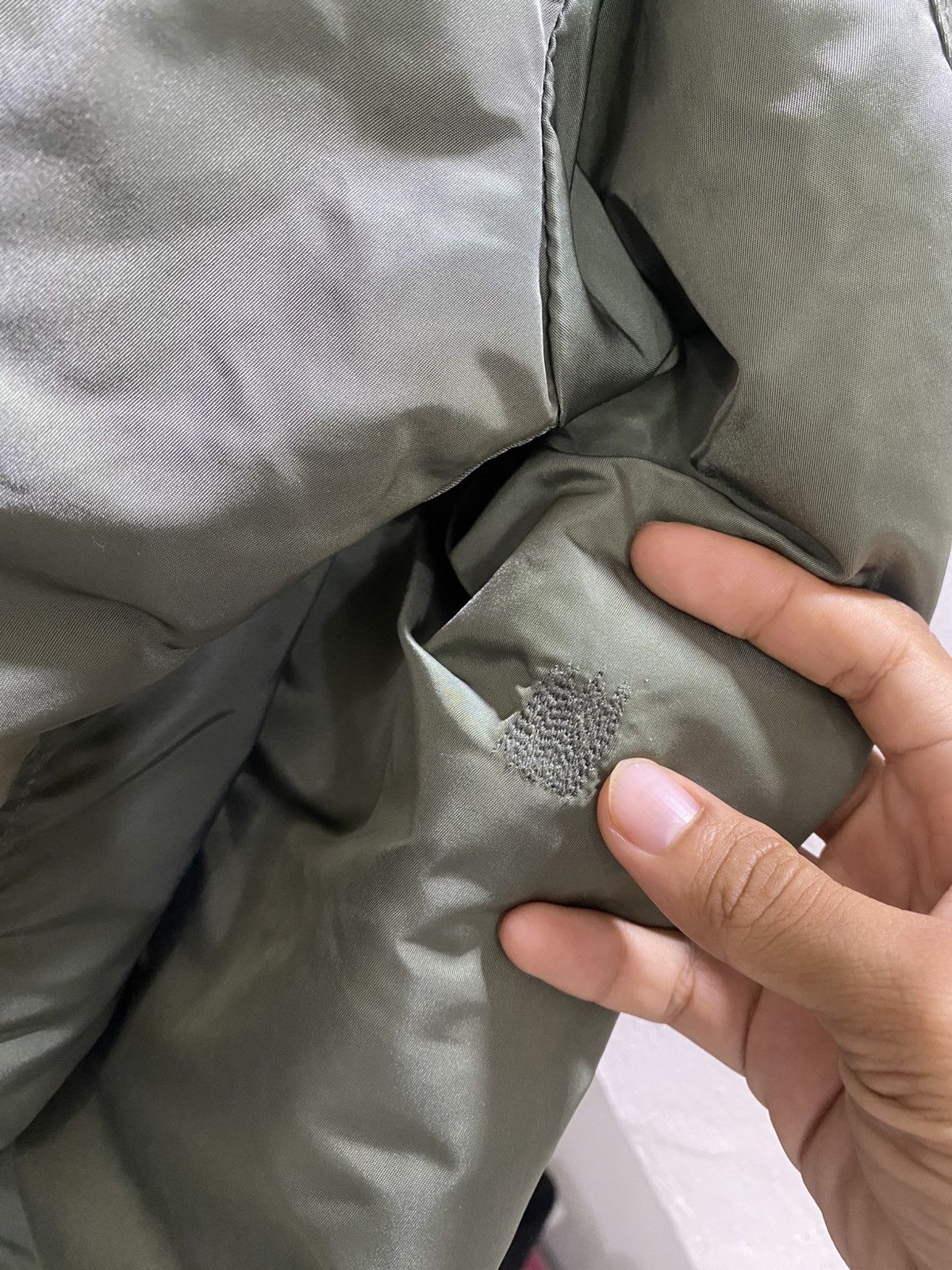 Alpha Industries Vintage 90s Alpha Industries Ma-1 Bomber Jacket Olive Green Size US M / EU 48-50 / 2 - 10 Thumbnail