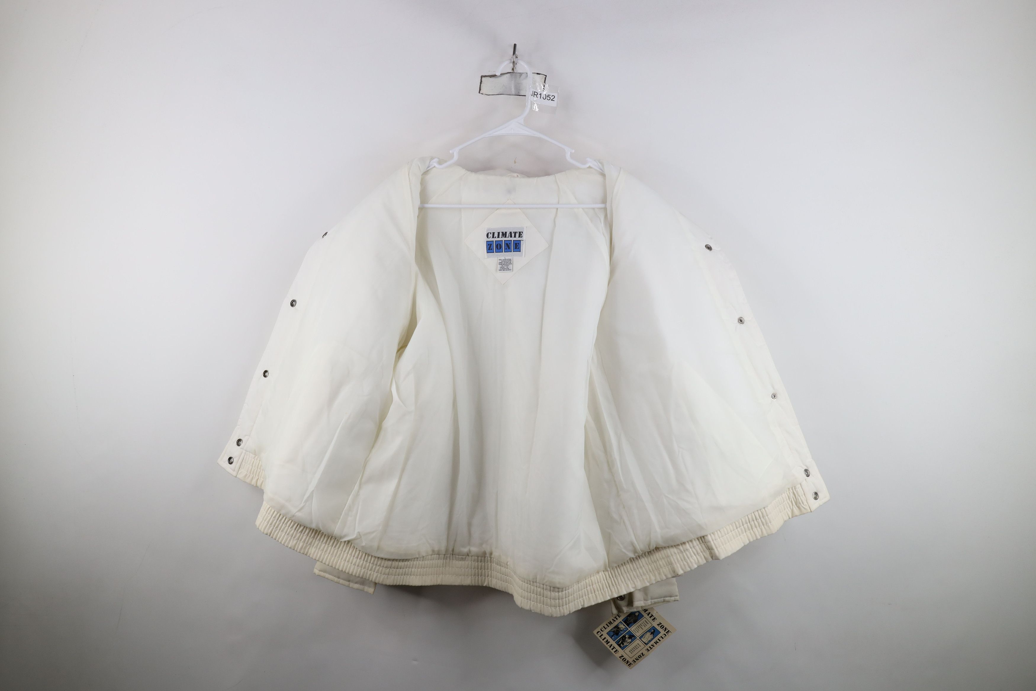 Vintage Deadstock Vintage 90s Streetwear Full Zip Puffer Jacket Size L / US 10 / IT 46 - 10 Thumbnail