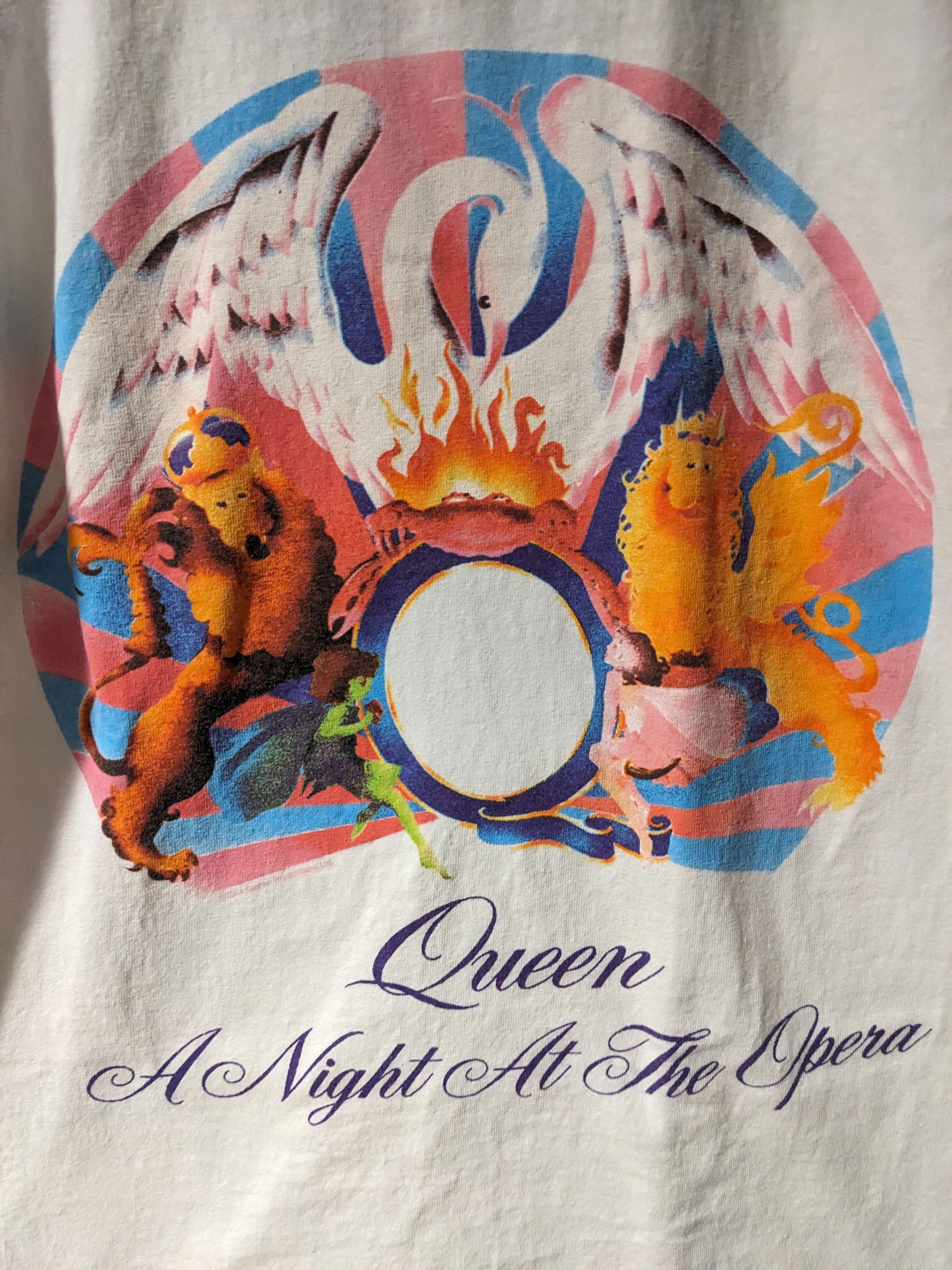 Vintage Vintage 2004 Queen a Night at the Opera Band Music T-Shirt Size US M / EU 48-50 / 2 - 2 Thumbnail