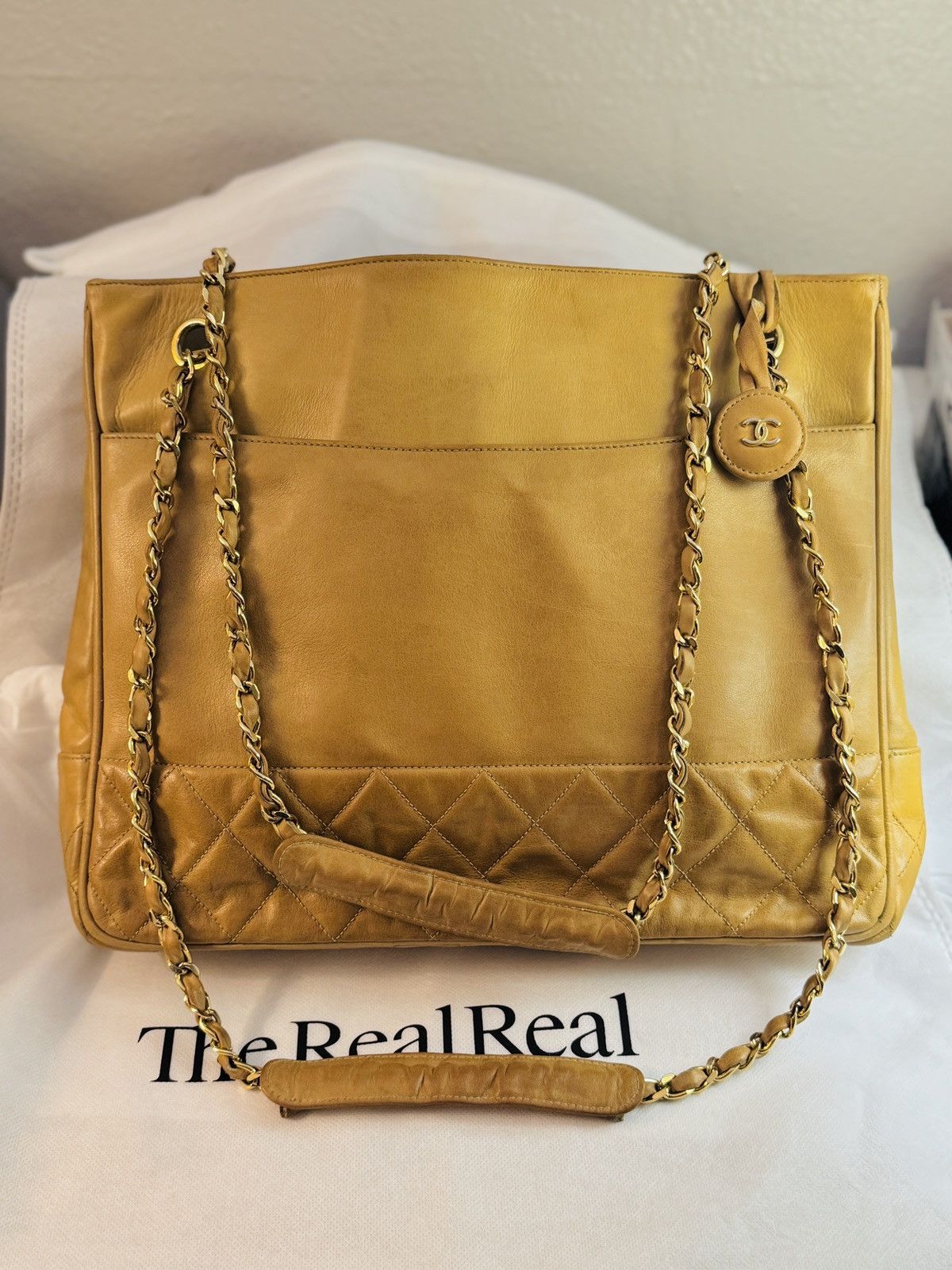 Chanel Chanel quilted tote shopping Matelassé Chain Shoulder Bag Size ONE SIZE - 1 Thumbnail