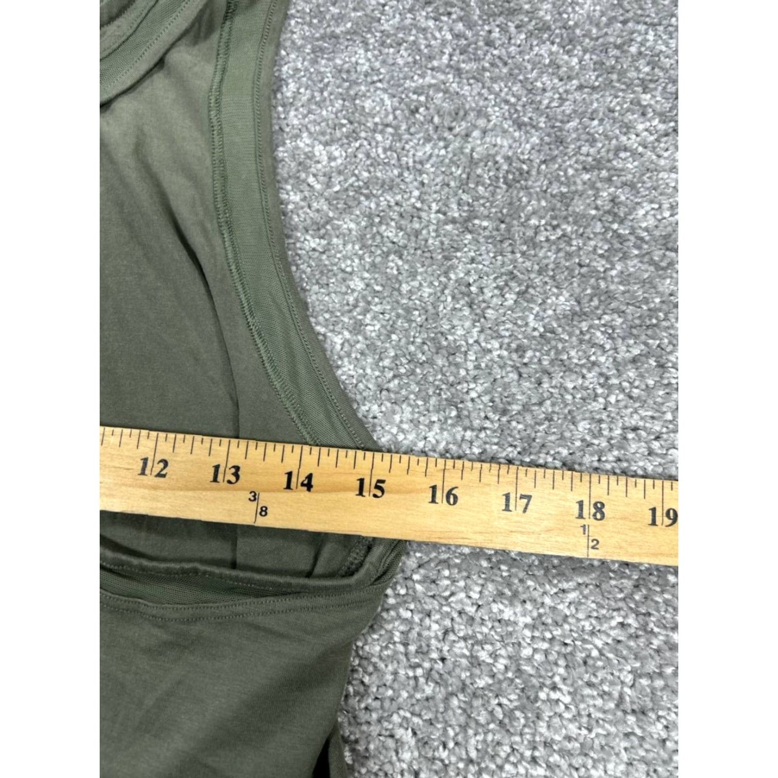 Athleta VINTAGE Athleta Activewear Shirt Womens Small Green Sleeveless Running Pullover 90s Women's Size S / US 4 / IT 40 - 5 Thumbnail