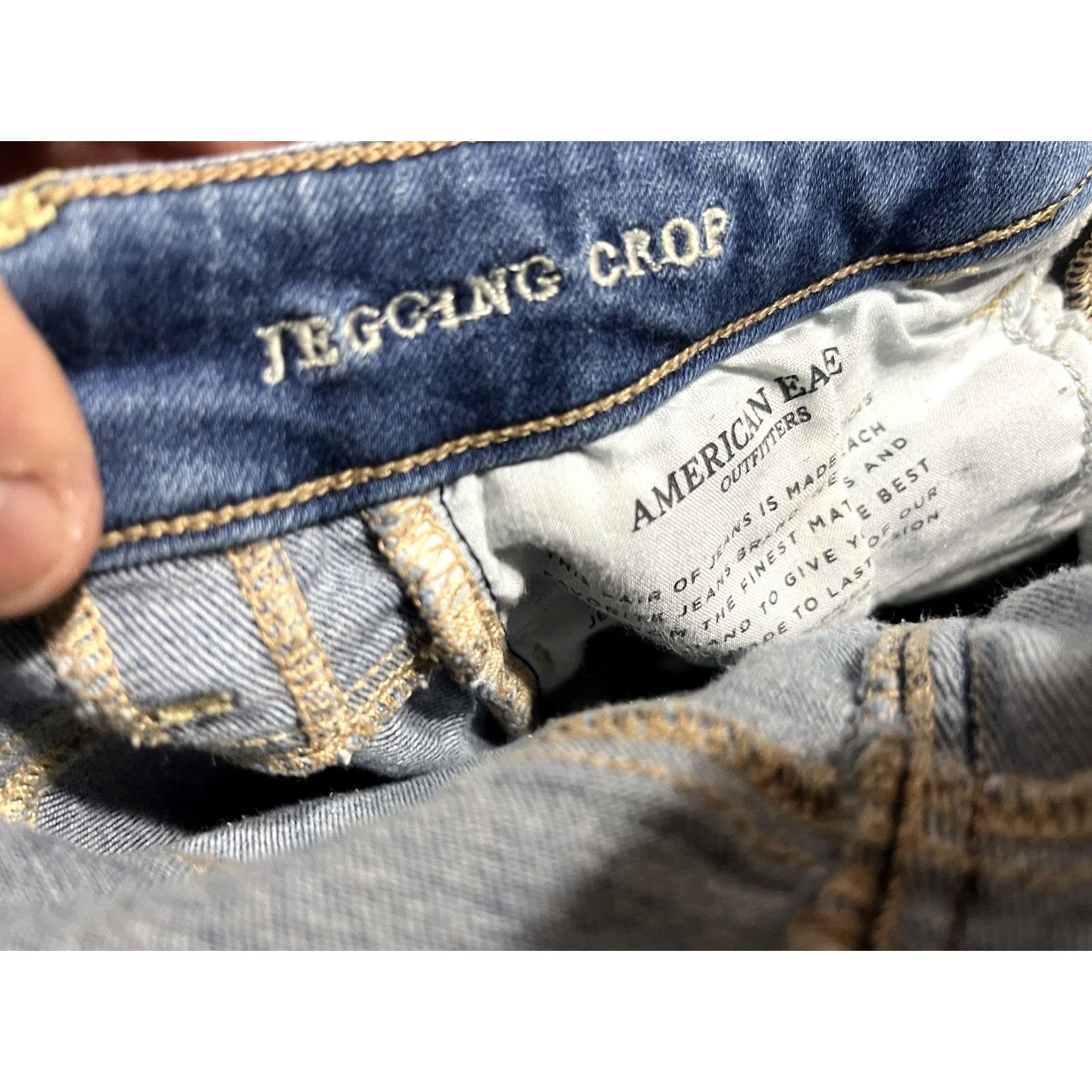 American Eagle Outfitters American Eagle Outfitters Jeans Crop Jeans Distressed 4 Blue Denim Slim 5-Pocket Womens Low Rise 26in Inseam Regular Size 4 Size 27" / US 4 / IT 40 - 5 Thumbnail