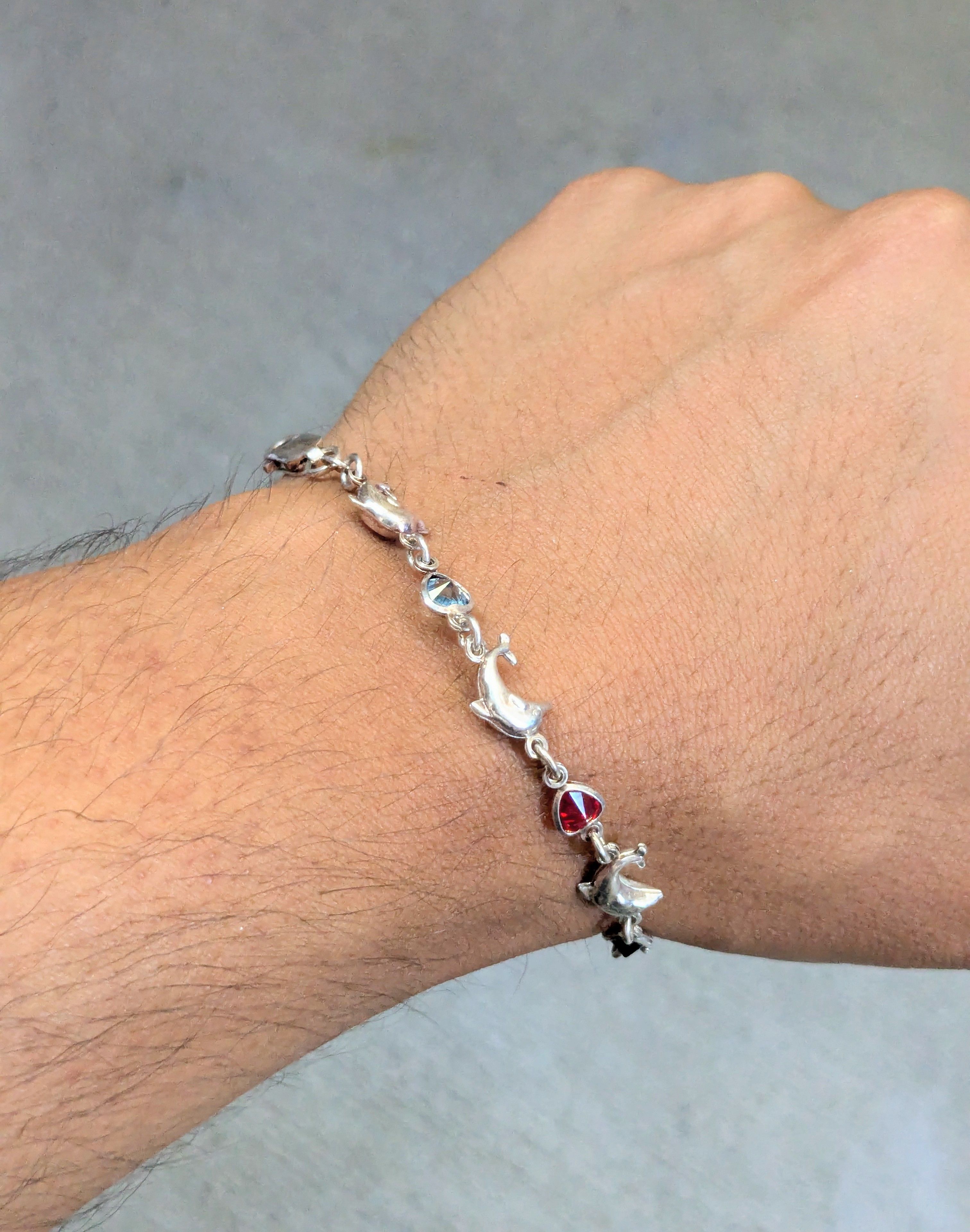 Jewelry Vintage Sterling Silver Bracelet 7.25" Heart Dolphin Rainbow Size ONE SIZE - 11 Thumbnail