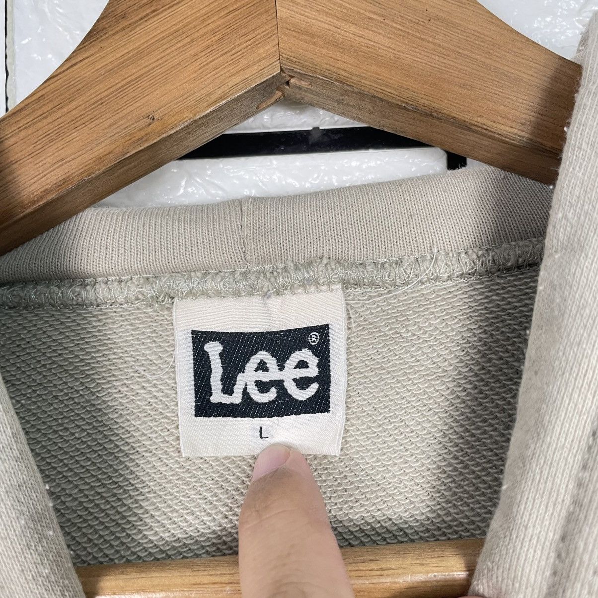 Lee Lee Big Logo Pullover Hoodie Size US L / EU 52-54 / 3 - 14 Thumbnail