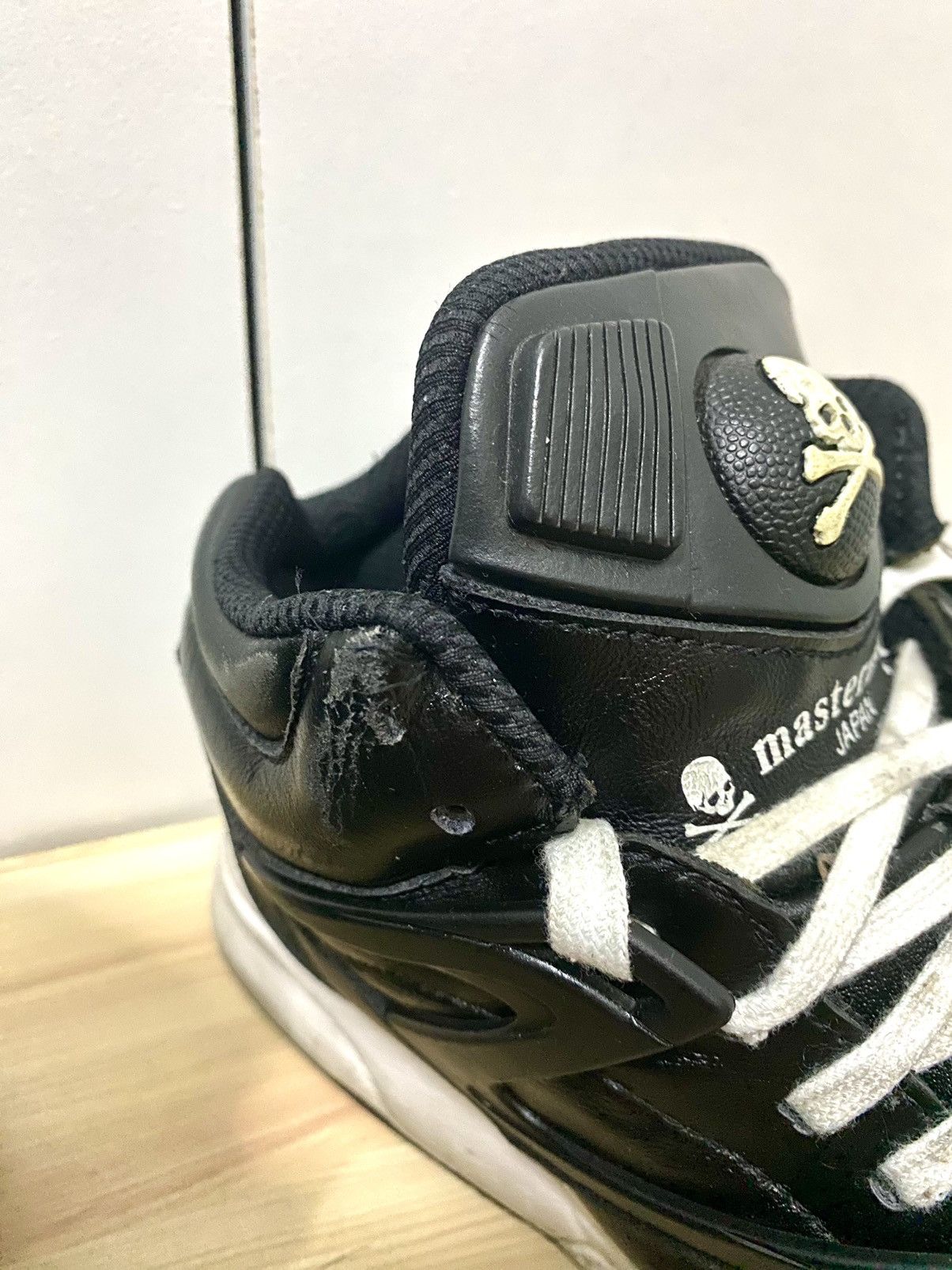 Mastermind Japan 2016 Reebok Pump Omni Lite Collab Mastermind Japan Size US 7 / EU 40 - 10 Thumbnail