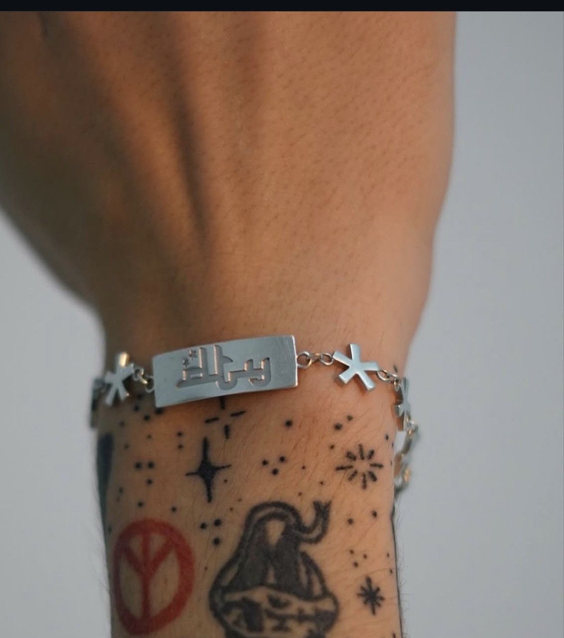 Divide The Youth Dty divide the youth asterisk bracelet Size ONE SIZE - 2 Thumbnail