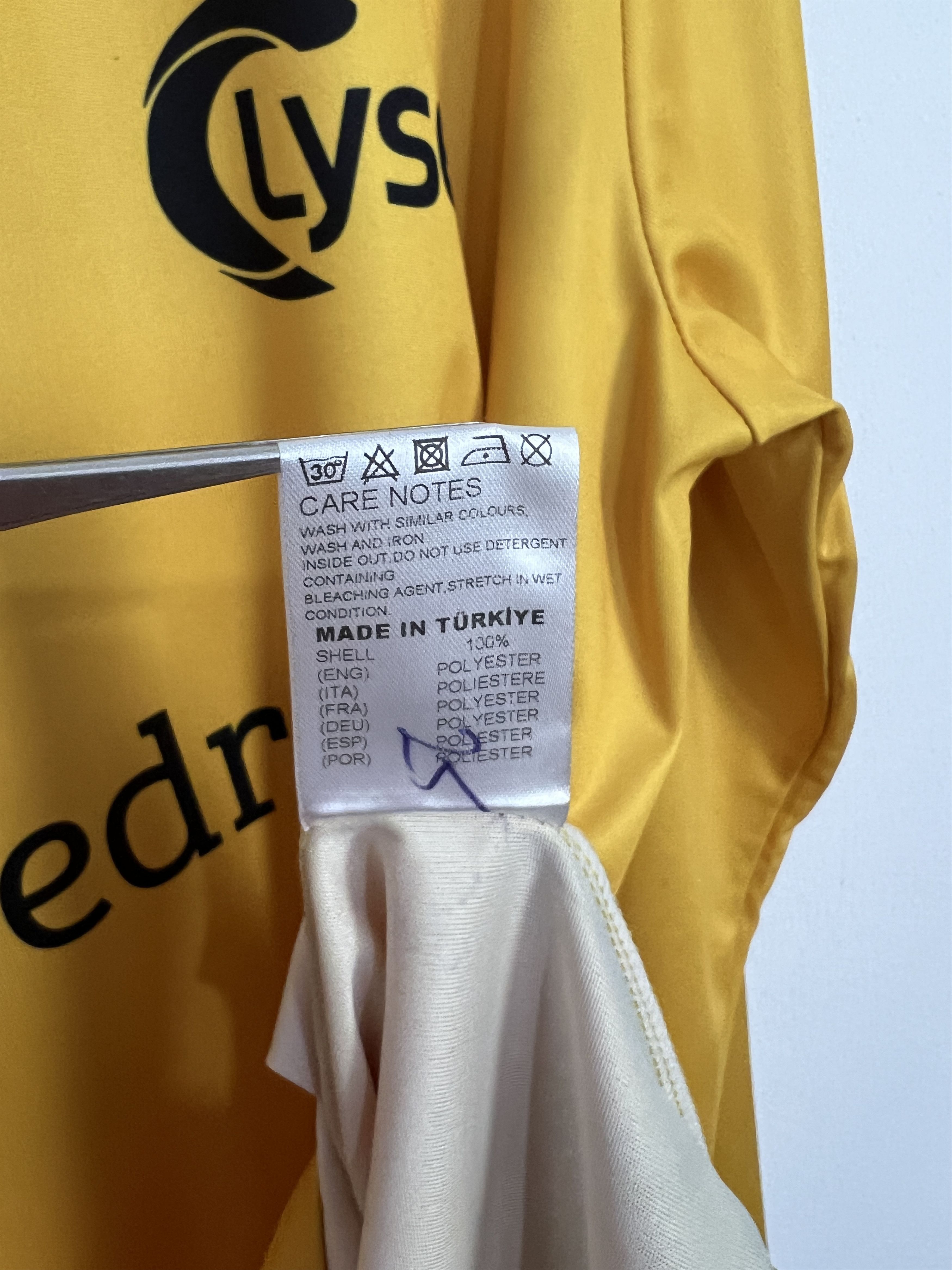 Diadora Viking Stavanger Football Goalkeeper Player Issue Shirt Size US XL / EU 56 / 4 - 12 Thumbnail