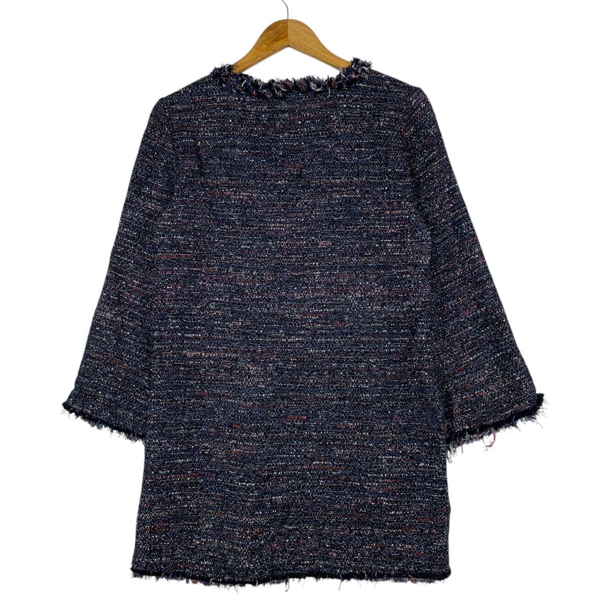 Zara ZARA WOMAN Designer Casualwear V-Neck Knitwear Long Sleeve Size S / US 4 / IT 40 - 2 Thumbnail