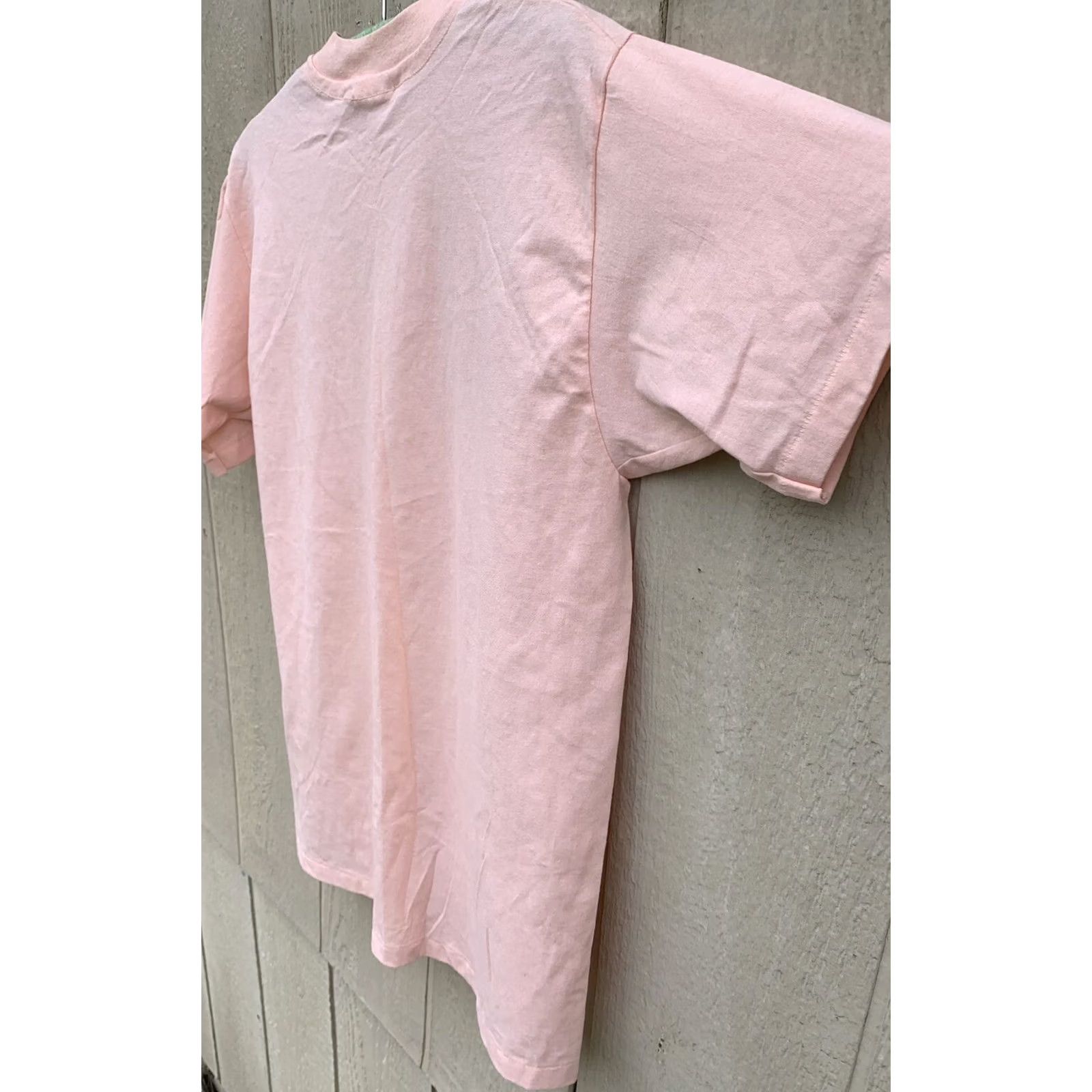 Hanes VINTAGE Hanes Fifty Fifty T-Shirt Men Regular L Pastel Solid 1980s USA Single Stitch Size US L / EU 52-54 / 3 - 7 Thumbnail