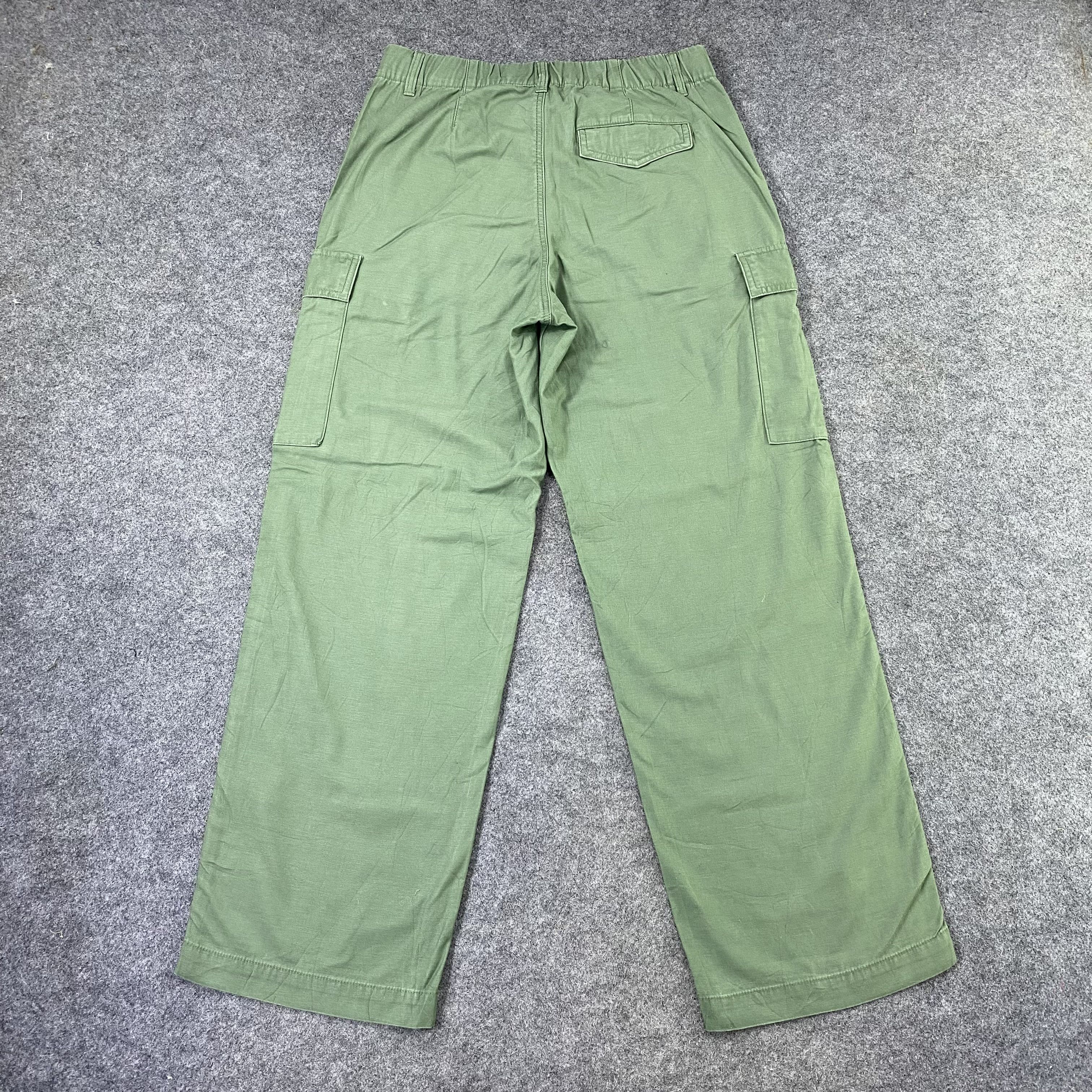 Uniqlo Green cargo pants -C030 Size US 31 - 2 Thumbnail
