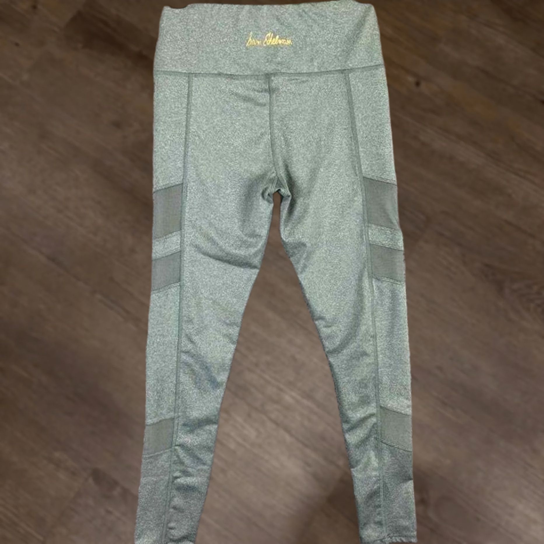 Sam Edelman Sam Edelman Leggings Womens XS Green Crop Yoga Athletic Outdoor Cropped Womens Workout Size 26" / US 2 / IT 38 - 1 Thumbnail