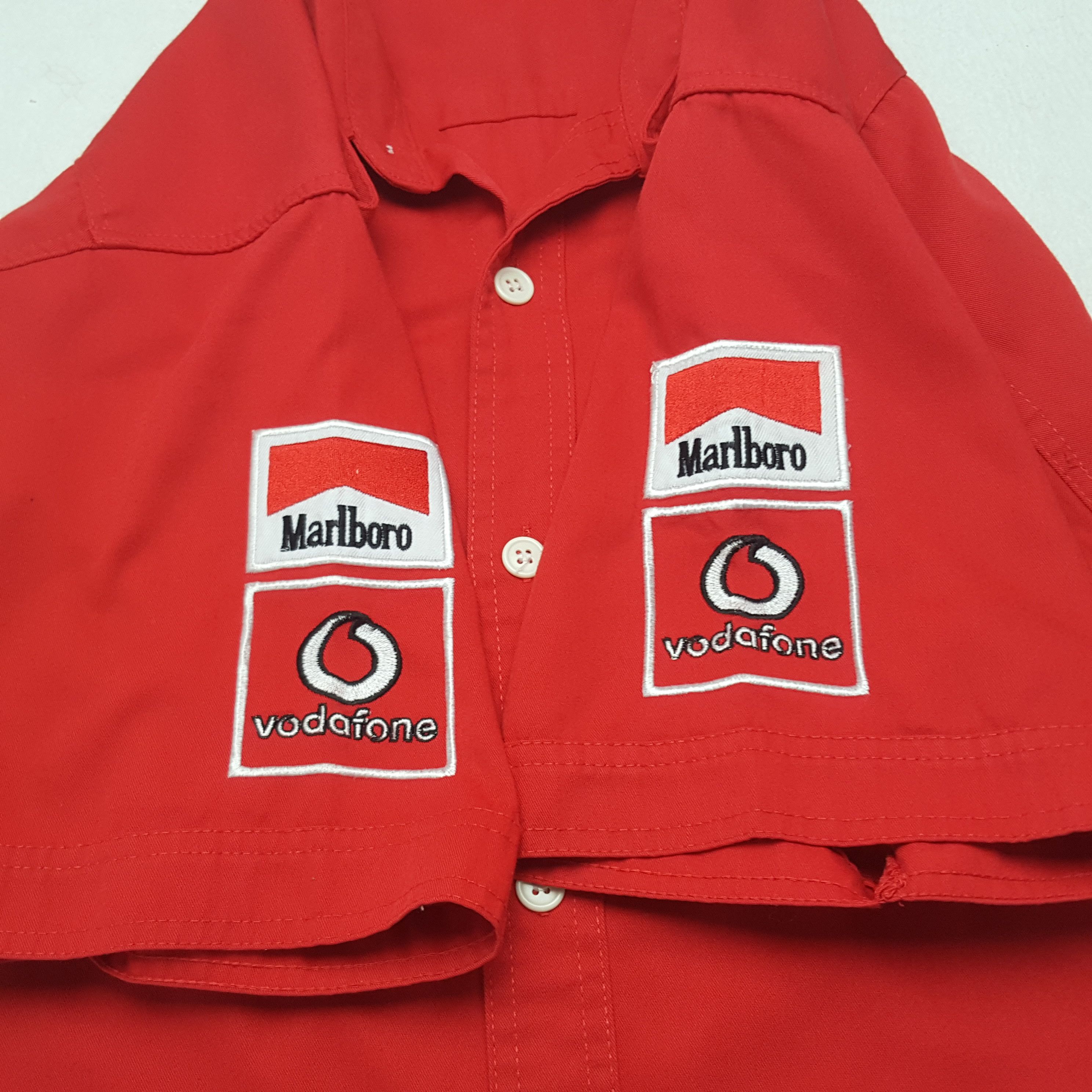 Ferrari × Marlboro × Vintage Vintage Ferrari X Marlboro Racing Button Up Shirt Size US L / EU 52-54 / 3 - 6 Thumbnail
