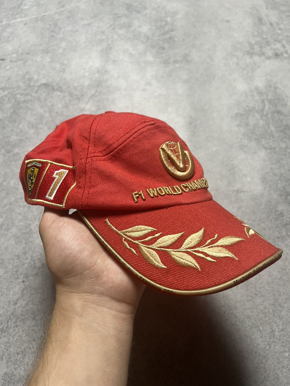 Vintage Vintage 2001 Ferrari Michael Schumacher World Champion Cap Size ONE SIZE - 1 Thumbnail